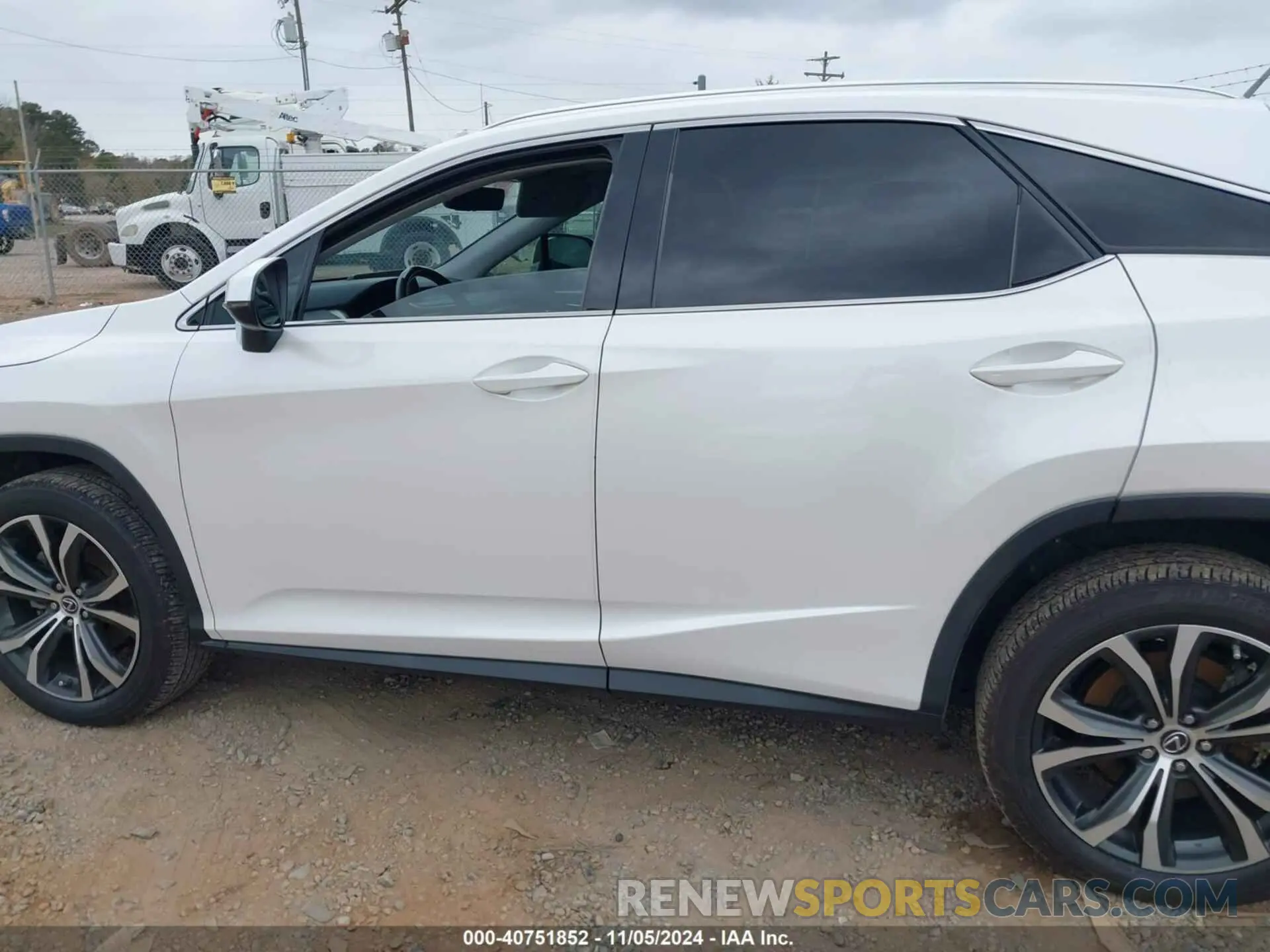 15 Photograph of a damaged car 2T2ZZMCA5KC127470 LEXUS RX 350 2019