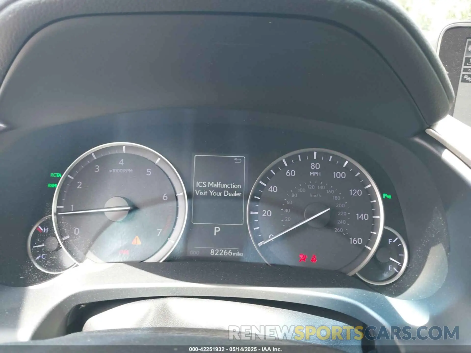 7 Photograph of a damaged car 2T2ZZMCA6KC135111 LEXUS RX 350 2019