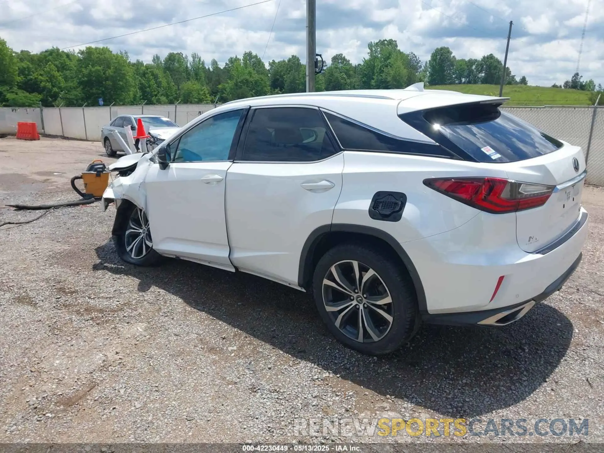 3 Photograph of a damaged car 2T2ZZMCA8KC142609 LEXUS RX 350 2019