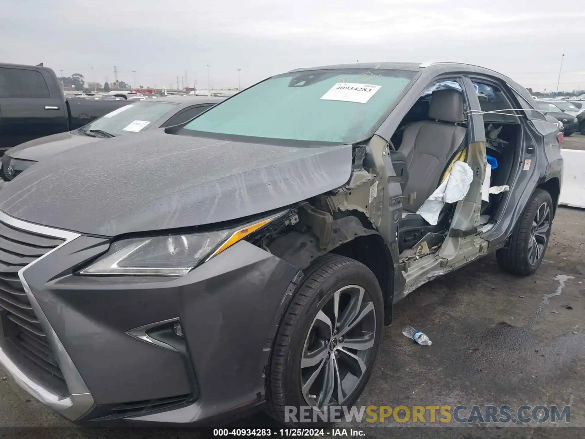 6 Photograph of a damaged car 2T2ZZMCA9KC130873 LEXUS RX 350 2019