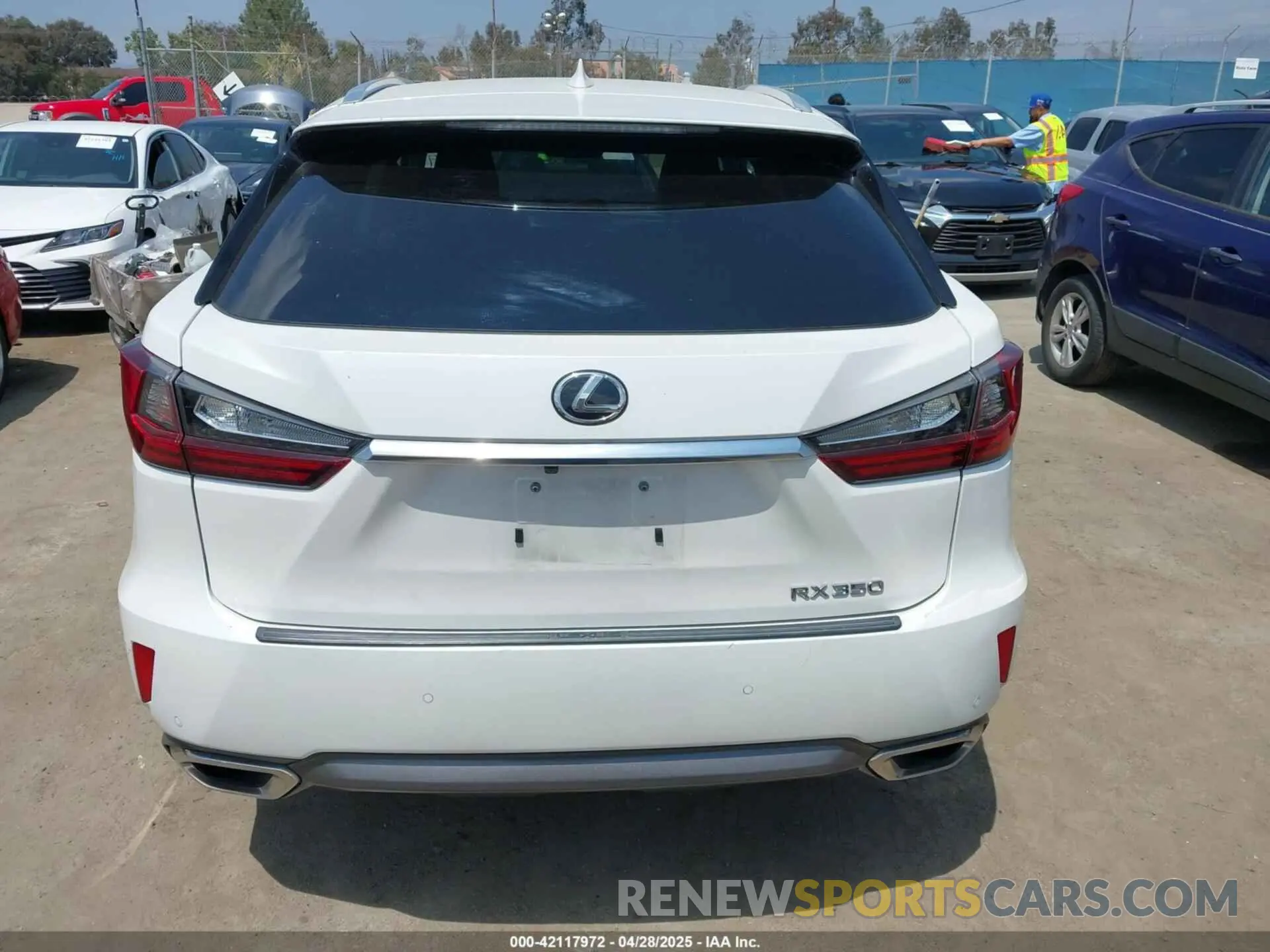 16 Photograph of a damaged car 2T2ZZMCA9KC148516 LEXUS RX 350 2019