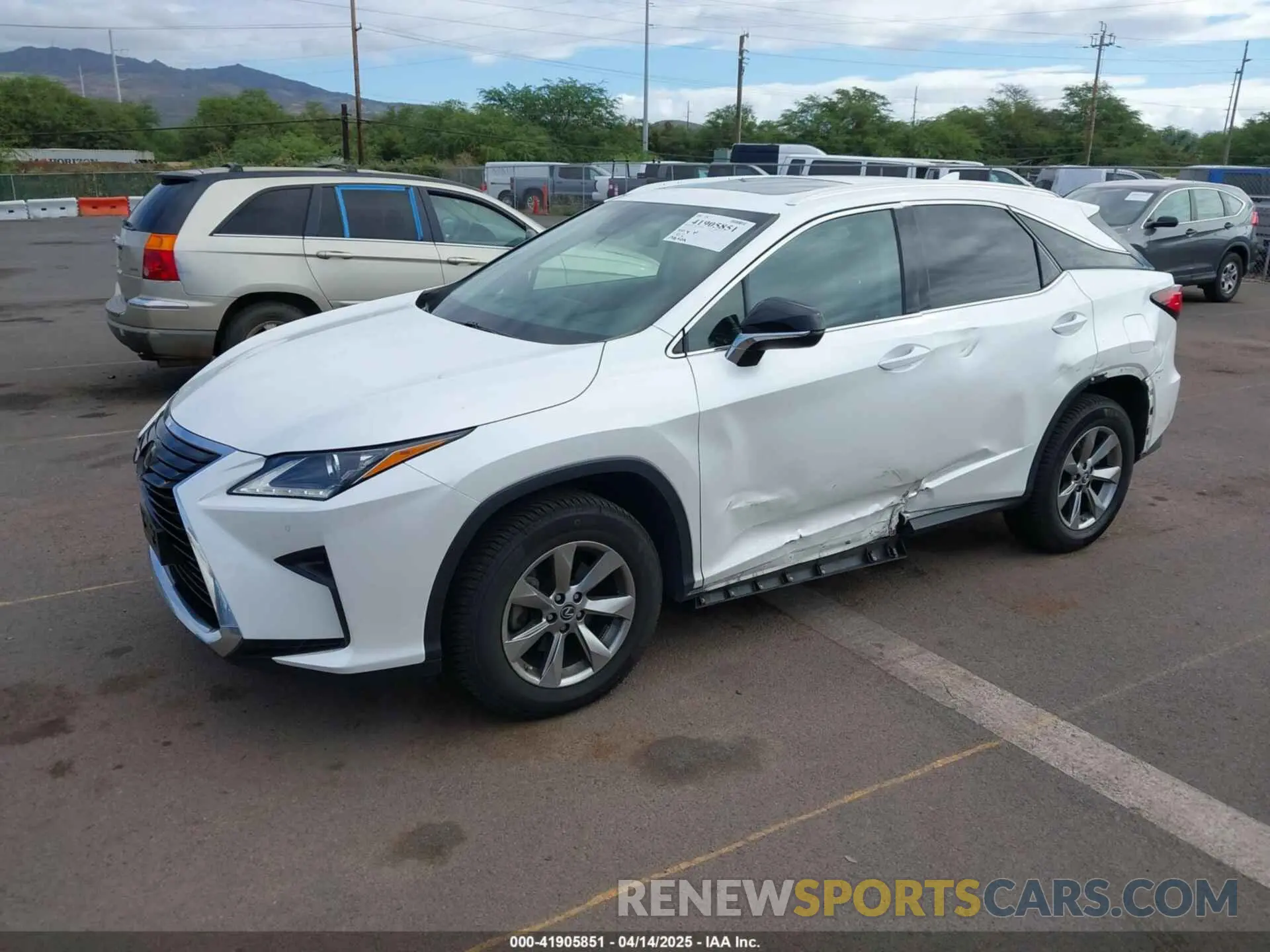 2 Photograph of a damaged car JTJBZMCA6K2045071 LEXUS RX 350 2019