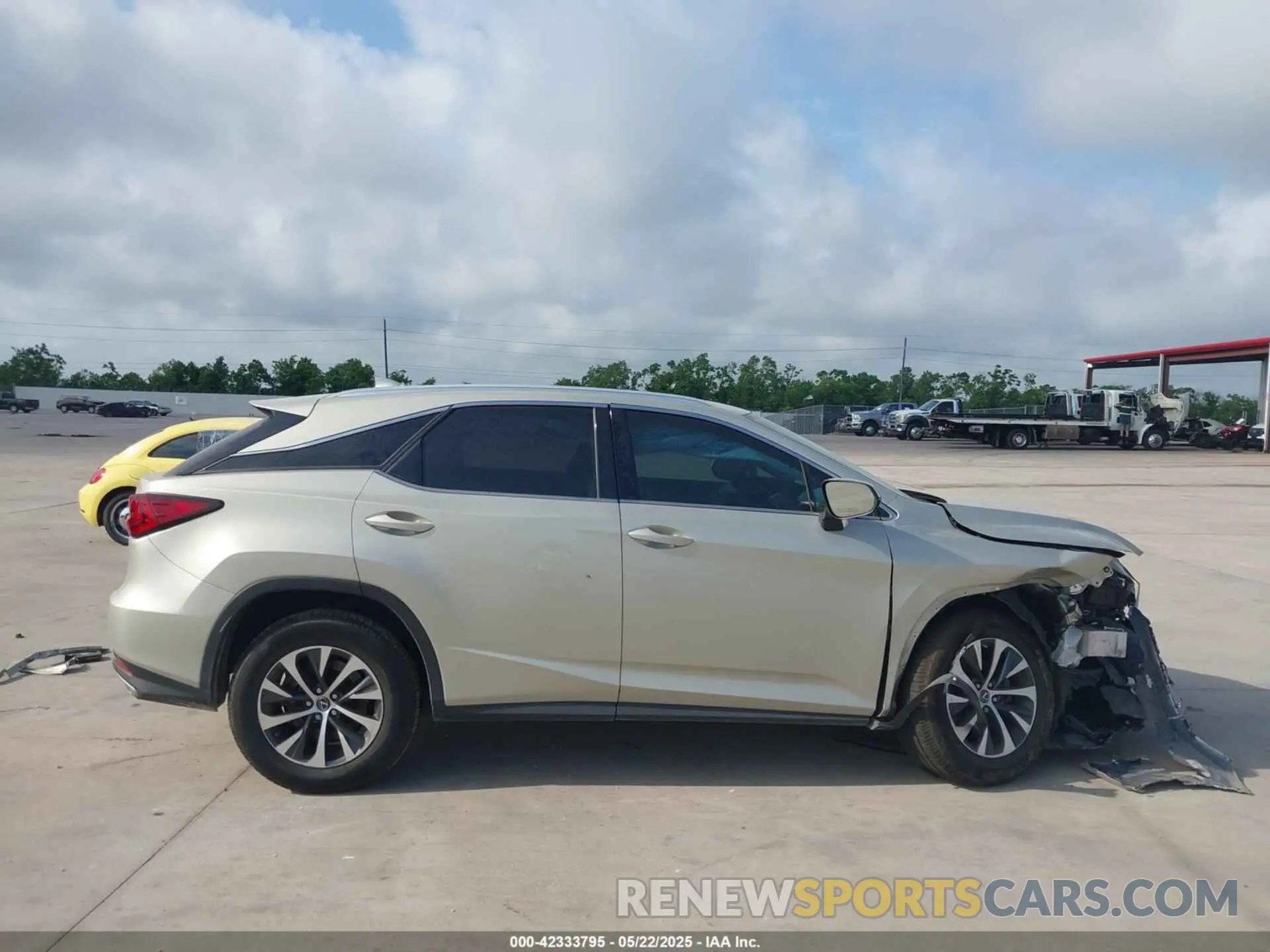 12 Photograph of a damaged car 2T2AZMAA8LC151876 LEXUS RX 350 2020