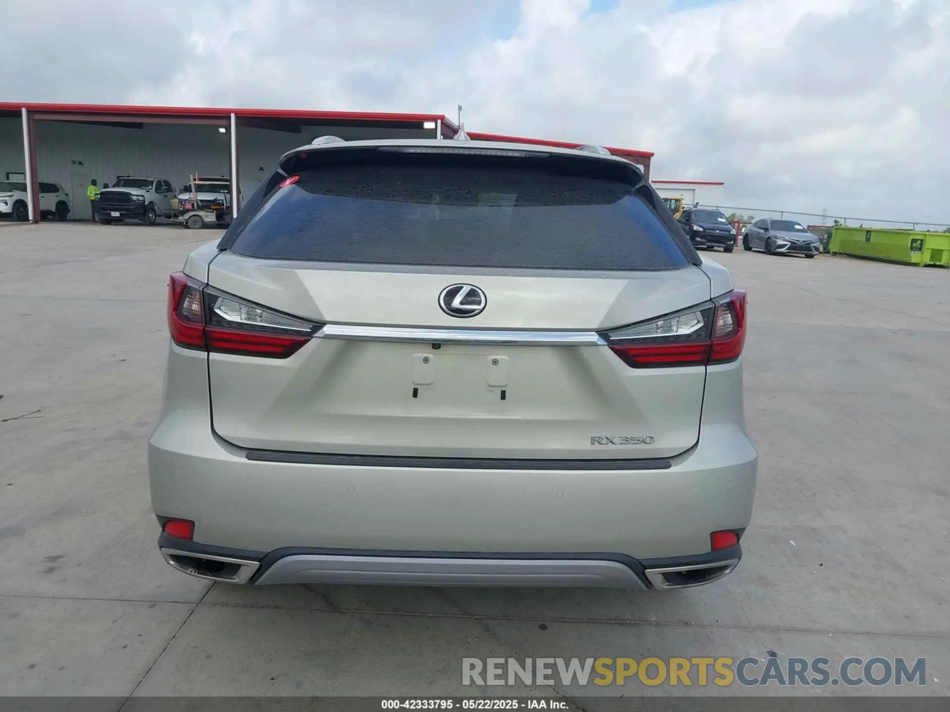15 Photograph of a damaged car 2T2AZMAA8LC151876 LEXUS RX 350 2020