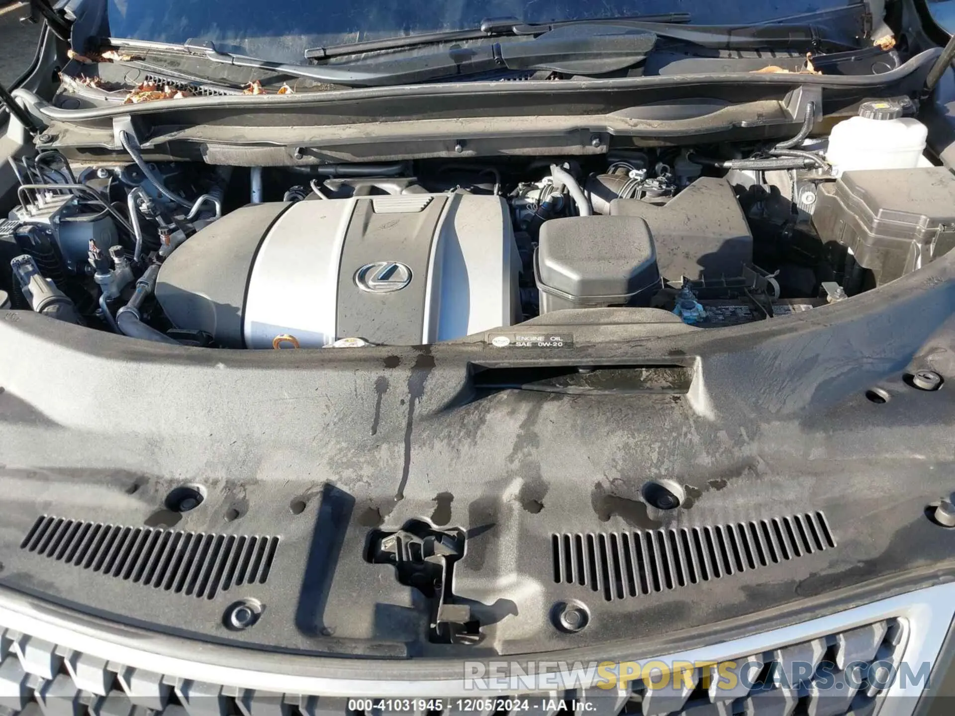 10 Photograph of a damaged car 2T2AZMDA8LC233845 LEXUS RX 350 2020