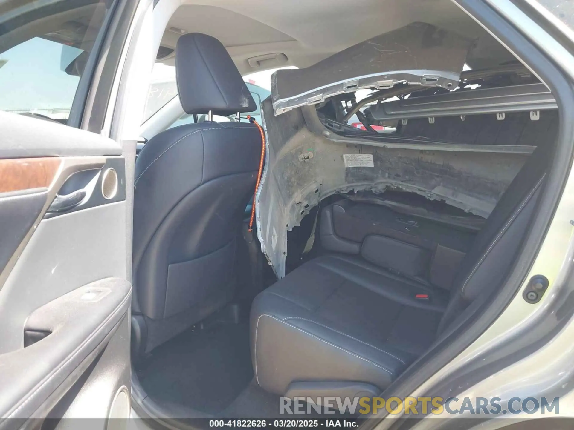 8 Photograph of a damaged car 2T2HZMAA3LC168454 LEXUS RX 350 2020