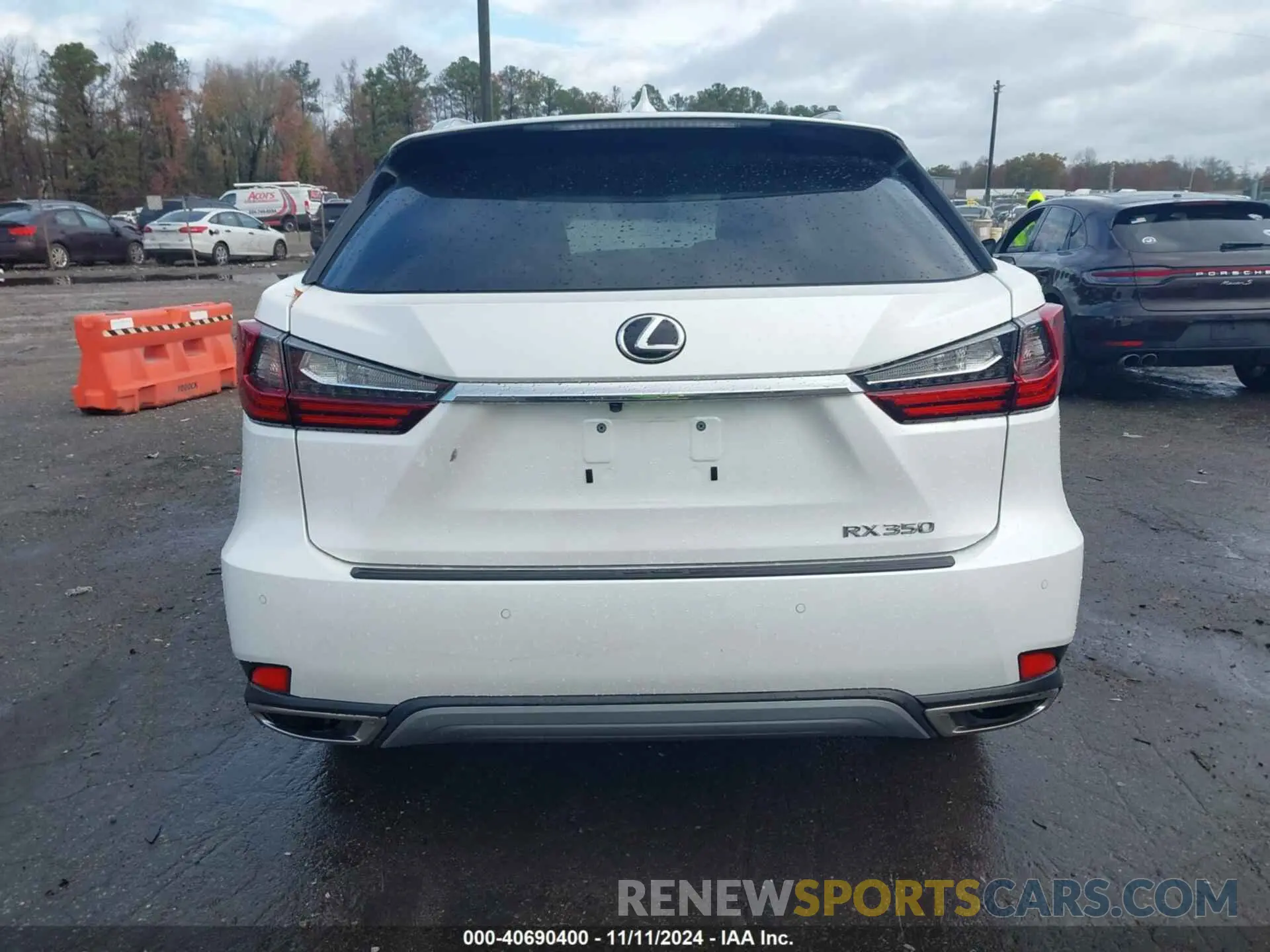 16 Photograph of a damaged car 2T2HZMDA2LC233399 LEXUS RX 350 2020