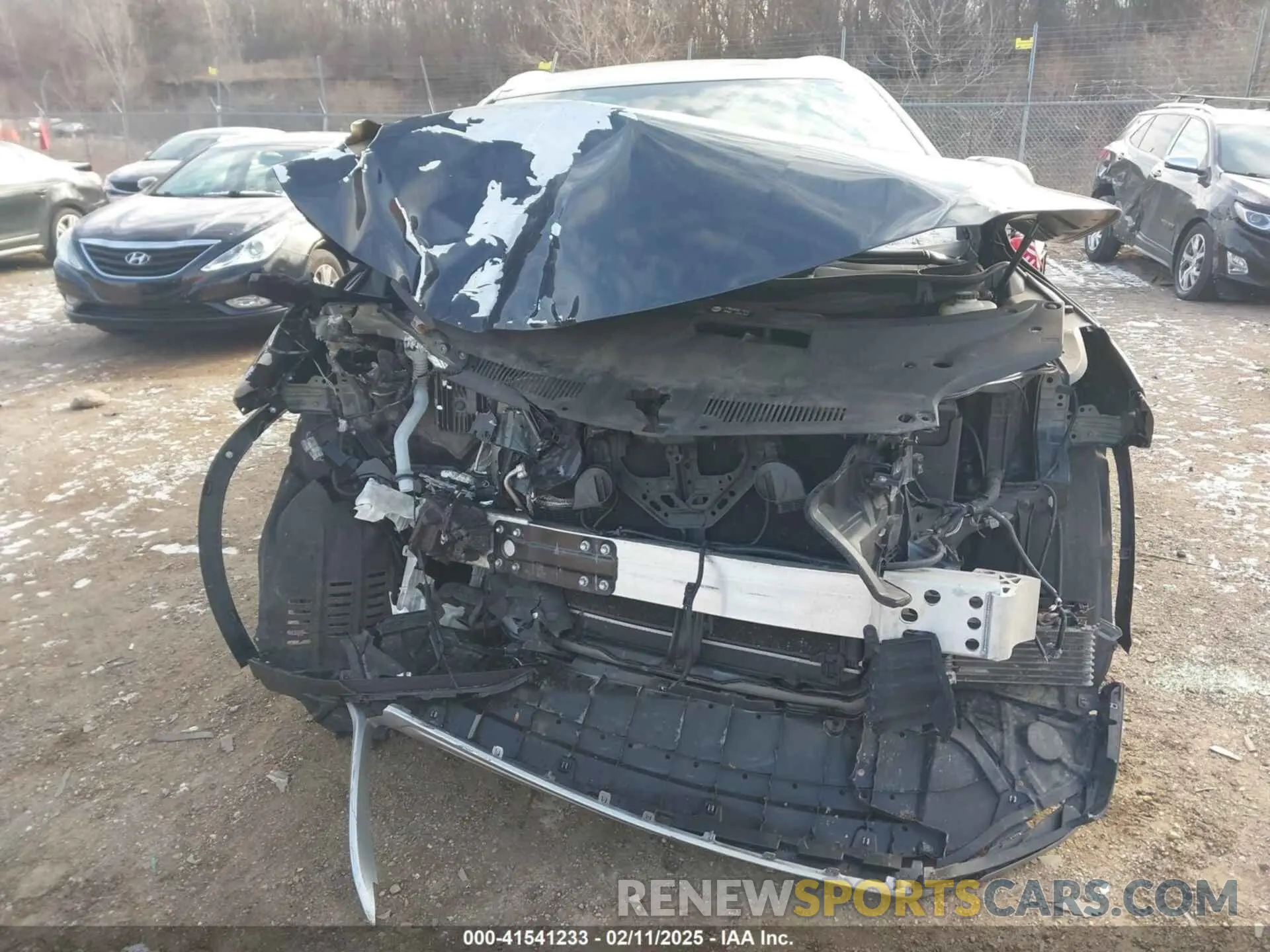 6 Photograph of a damaged car 2T2HZMDA6LC226293 LEXUS RX 350 2020