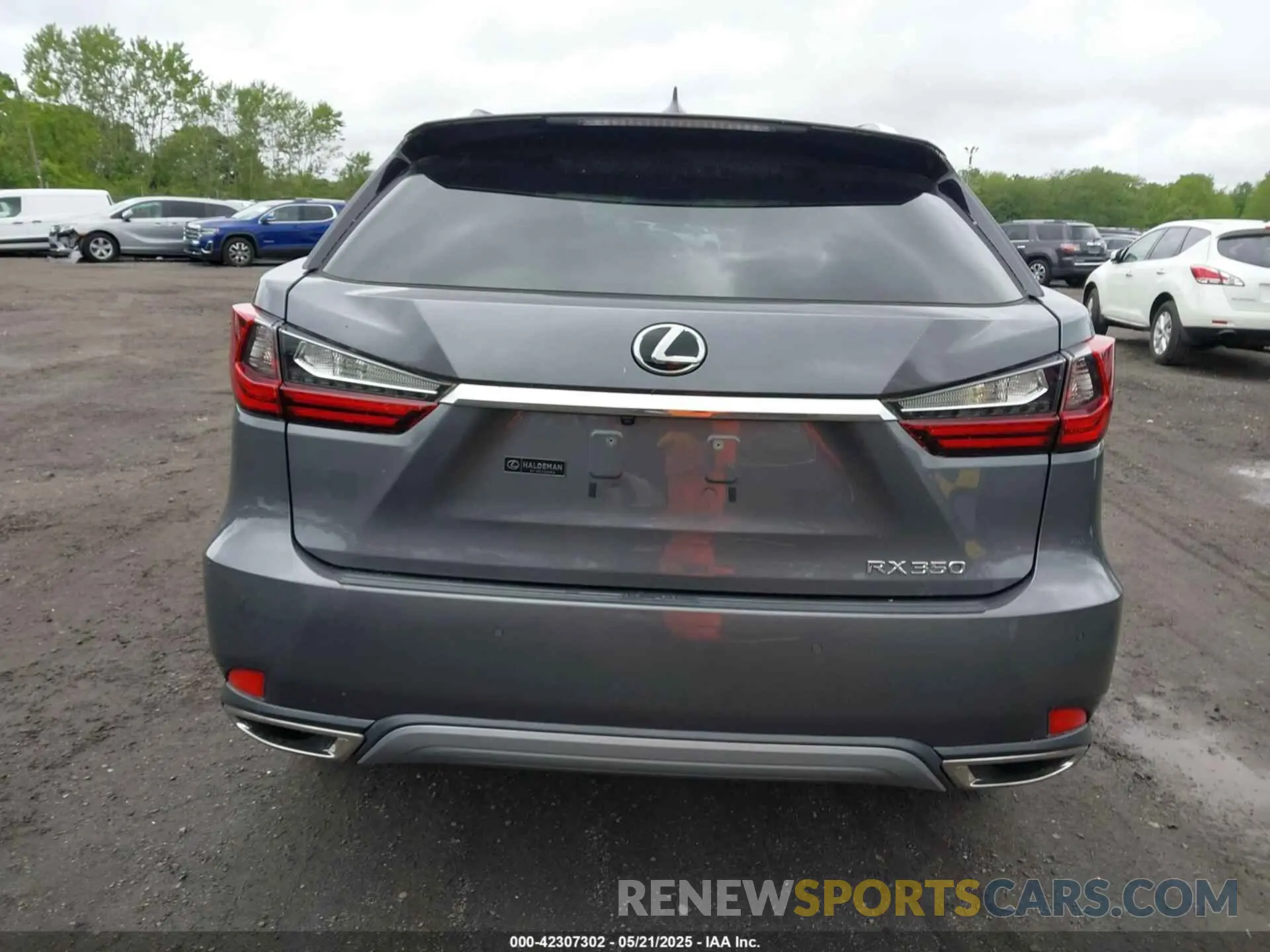 16 Photograph of a damaged car 2T2HZMDA7LC227405 LEXUS RX 350 2020