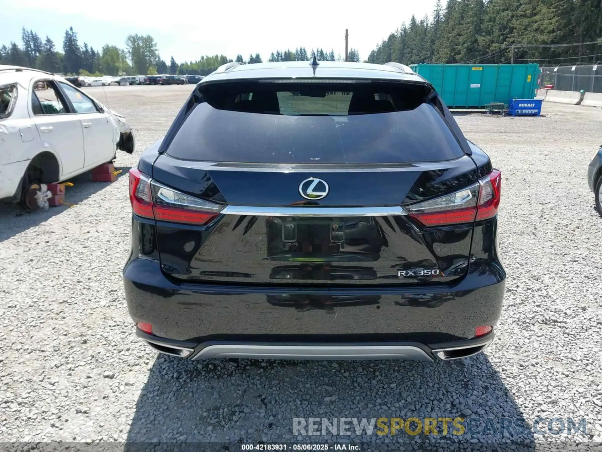 16 Photograph of a damaged car 2T2HZMDA8LC236999 LEXUS RX 350 2020