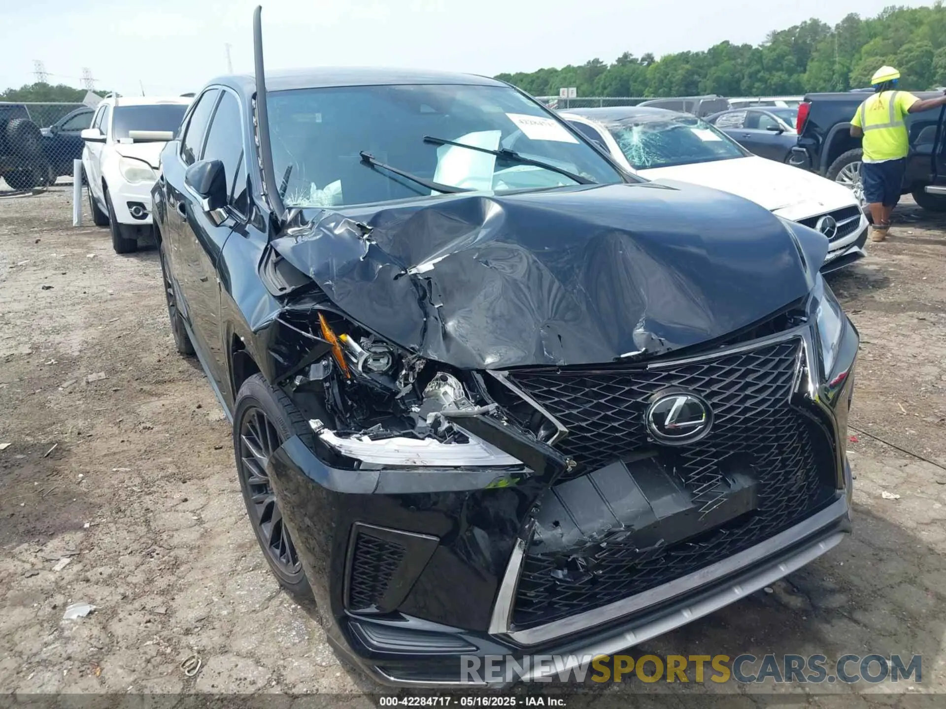 6 Photograph of a damaged car 2T2SZMAA6LC180684 LEXUS RX 350 2020