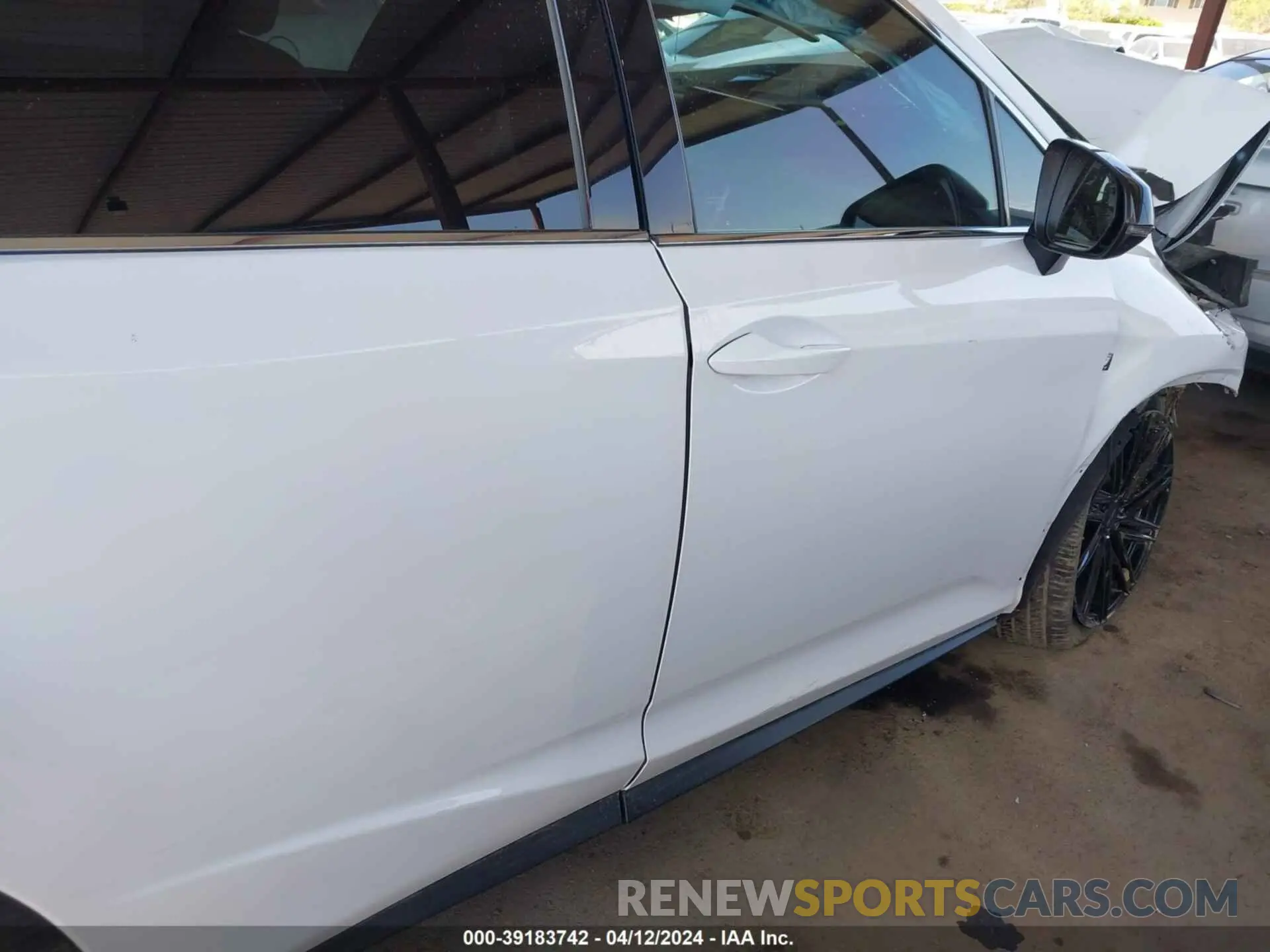 18 Photograph of a damaged car 2T2YZMDA4LC241536 LEXUS RX 350 2020