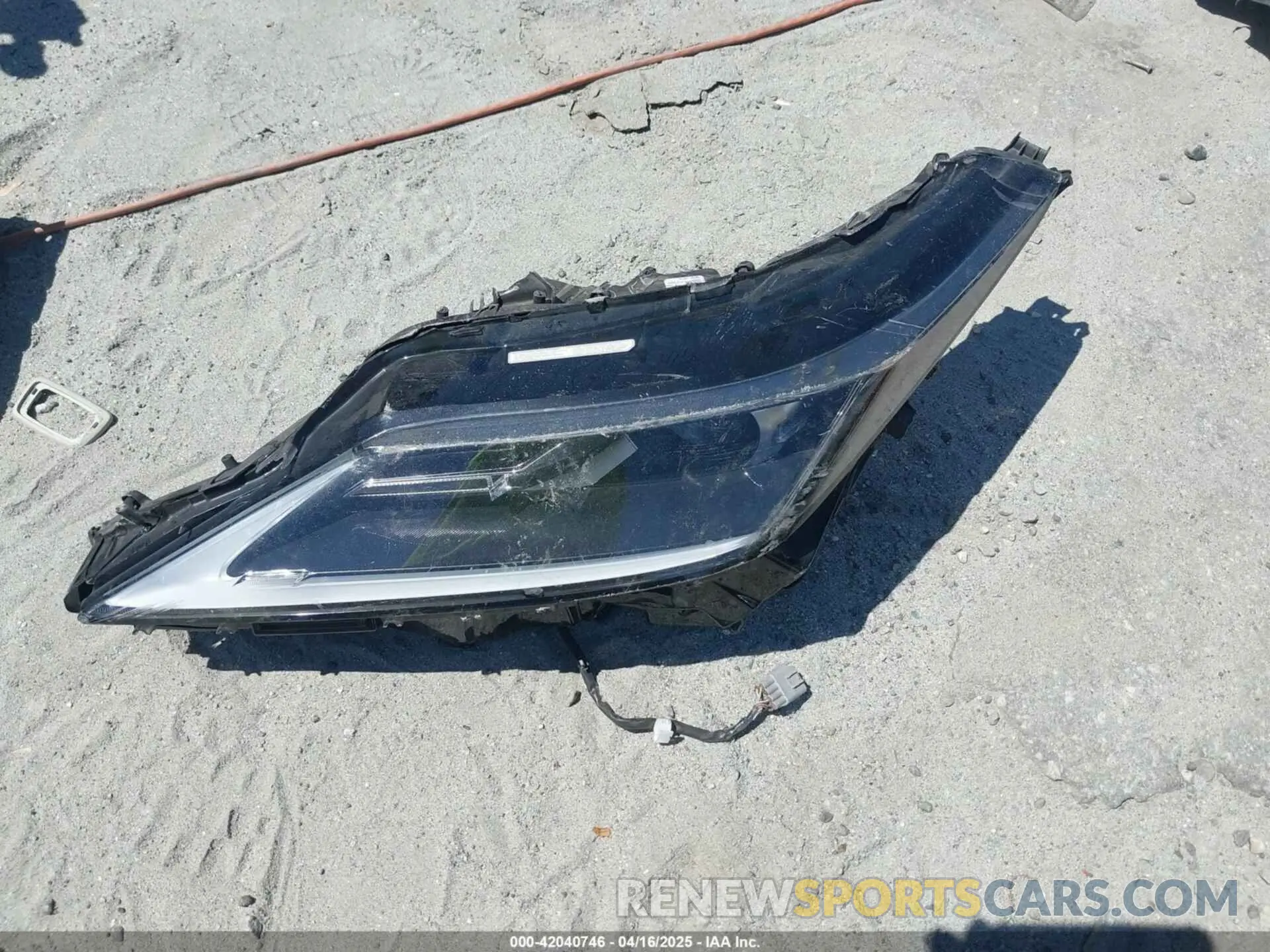 11 Photograph of a damaged car 2T2AZMAA0MC212980 LEXUS RX 350 2021