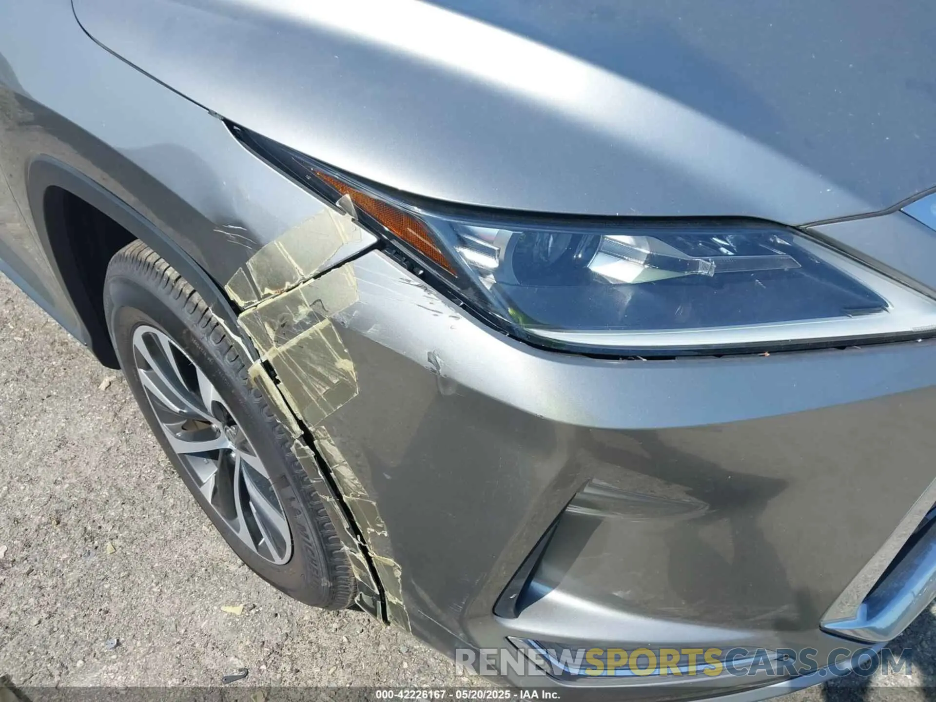19 Photograph of a damaged car 2T2AZMAA3MC186617 LEXUS RX 350 2021