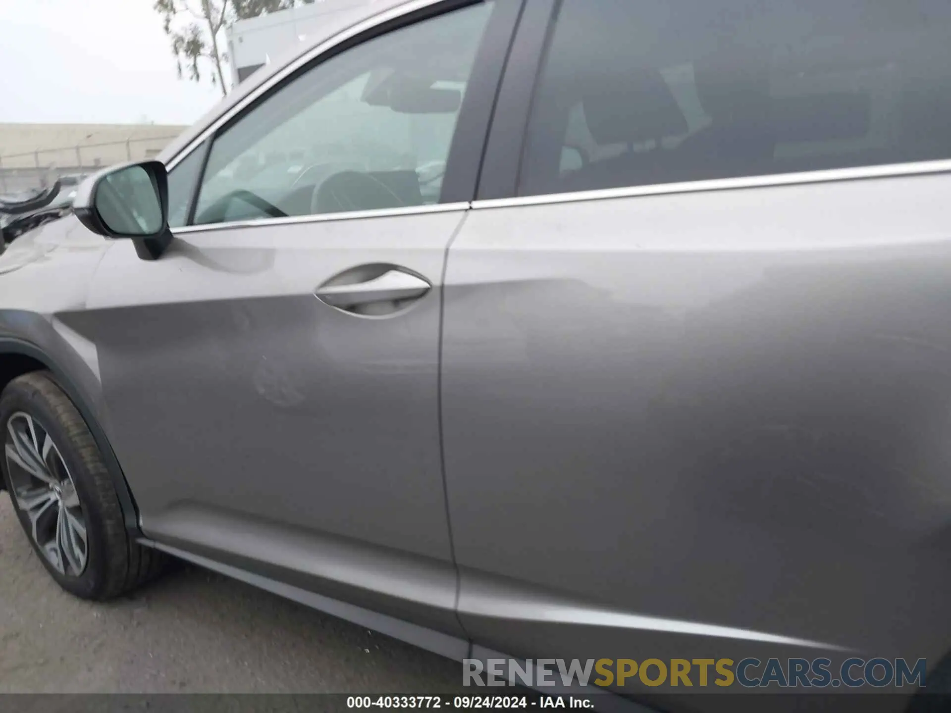 15 Photograph of a damaged car 2T2HZMAA1MC192527 LEXUS RX 350 2021