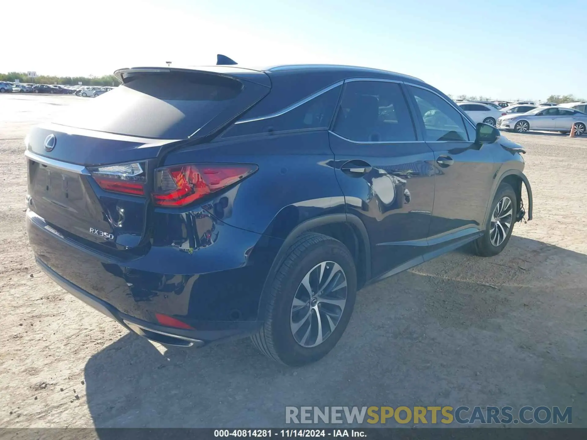 4 Photograph of a damaged car 2T2HZMAA2MC211005 LEXUS RX 350 2021