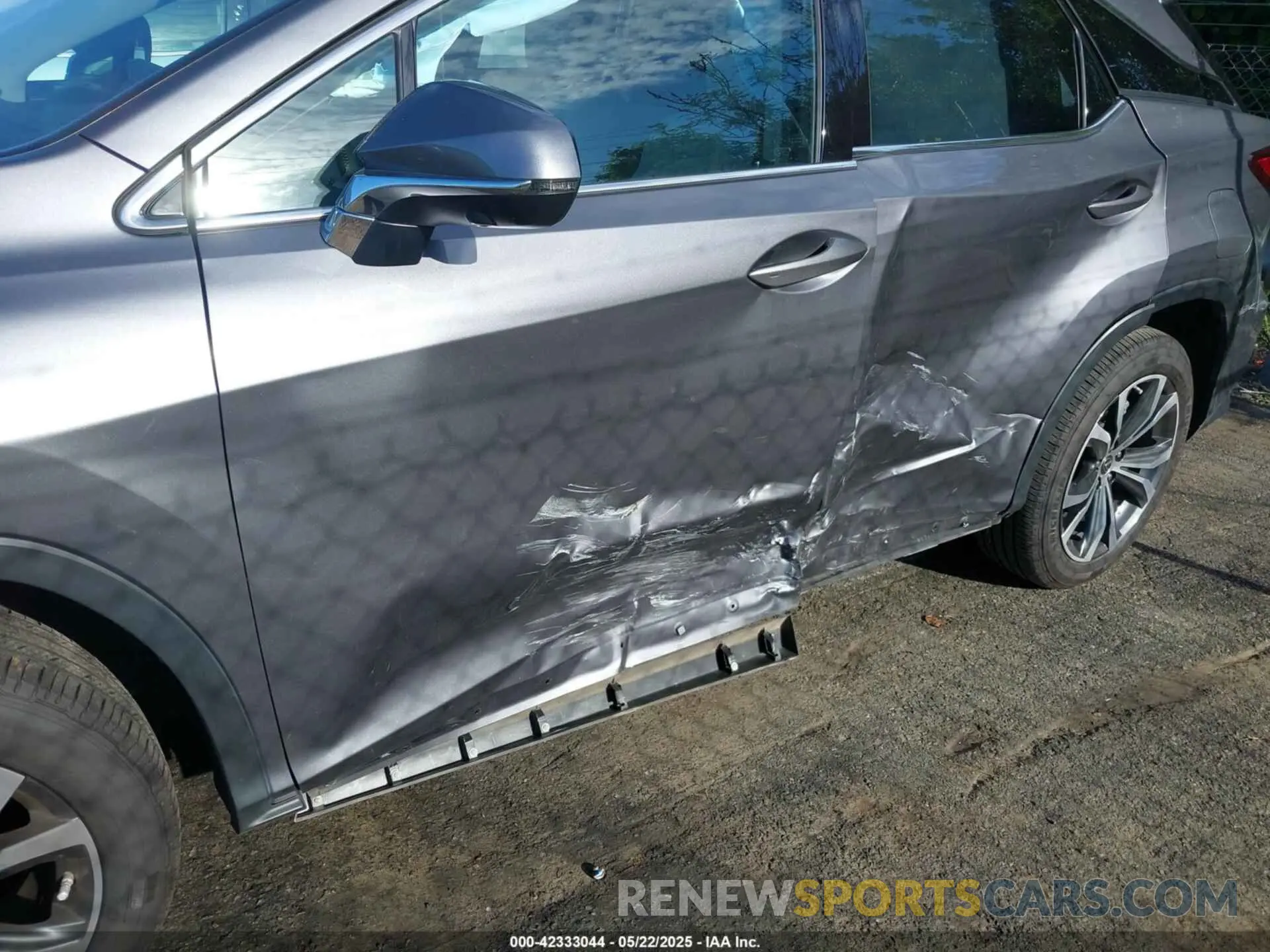 6 Photograph of a damaged car 2T2HZMAA4MC202161 LEXUS RX 350 2021