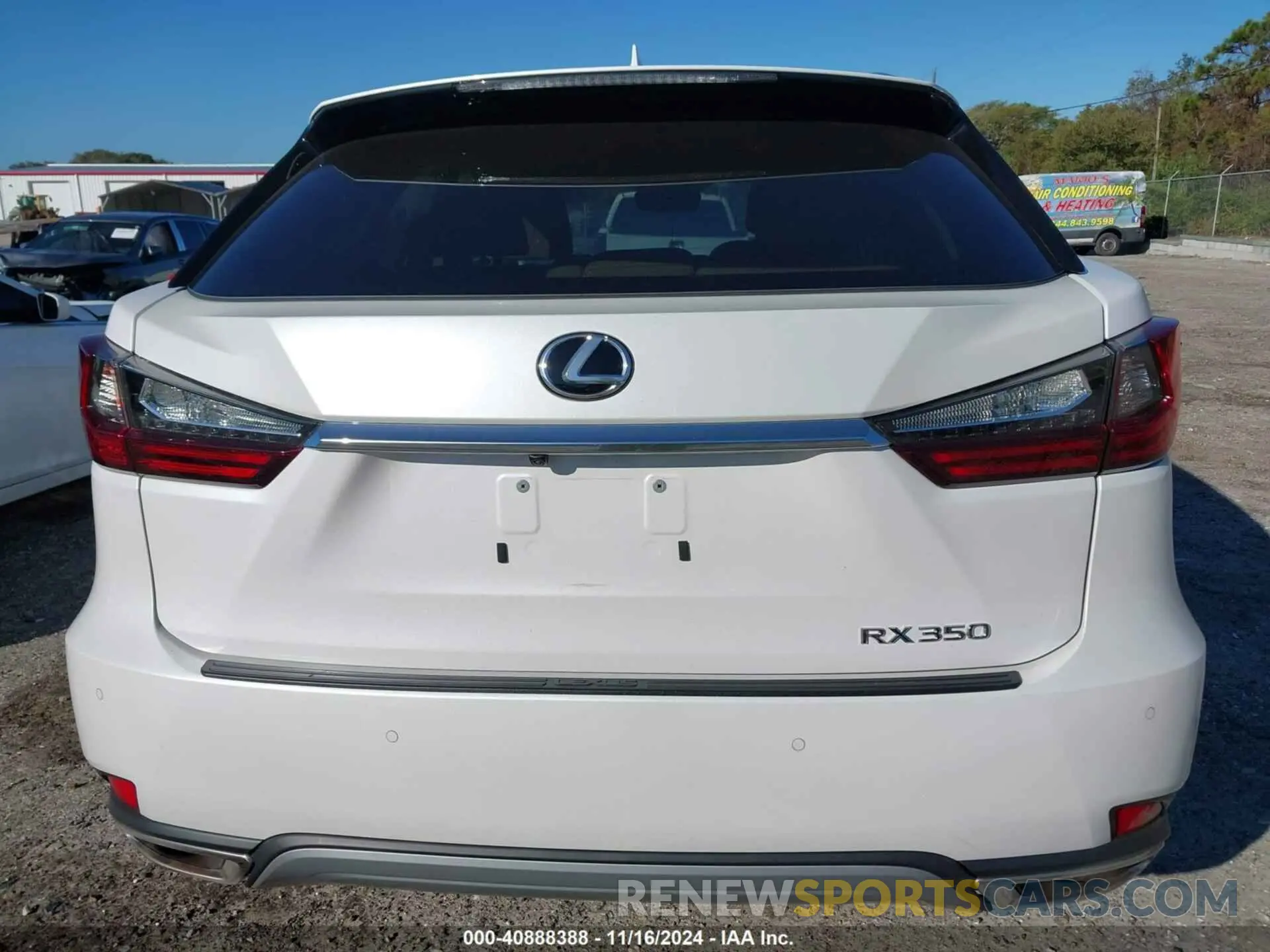 16 Photograph of a damaged car 2T2HZMAA6MC196296 LEXUS RX 350 2021