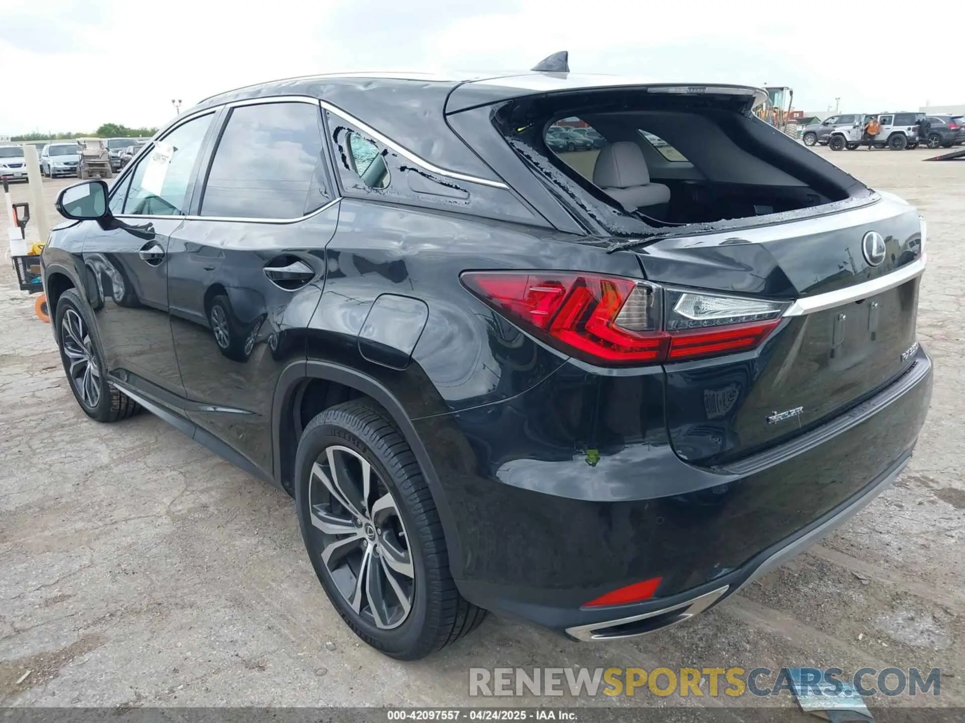 3 Photograph of a damaged car 2T2HZMAA8MC183615 LEXUS RX 350 2021