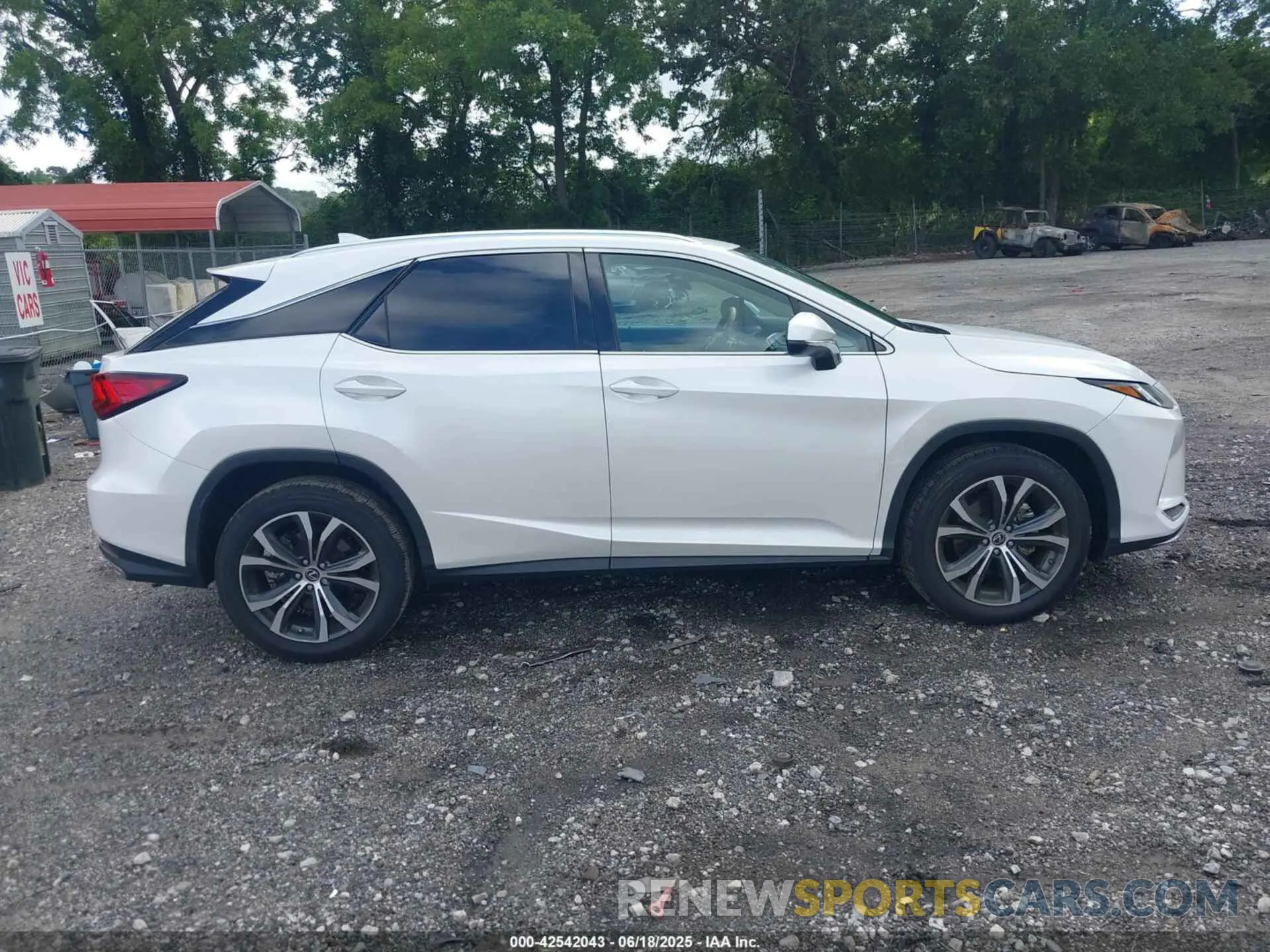 14 Photograph of a damaged car 2T2HZMAA9MC216265 LEXUS RX 350 2021