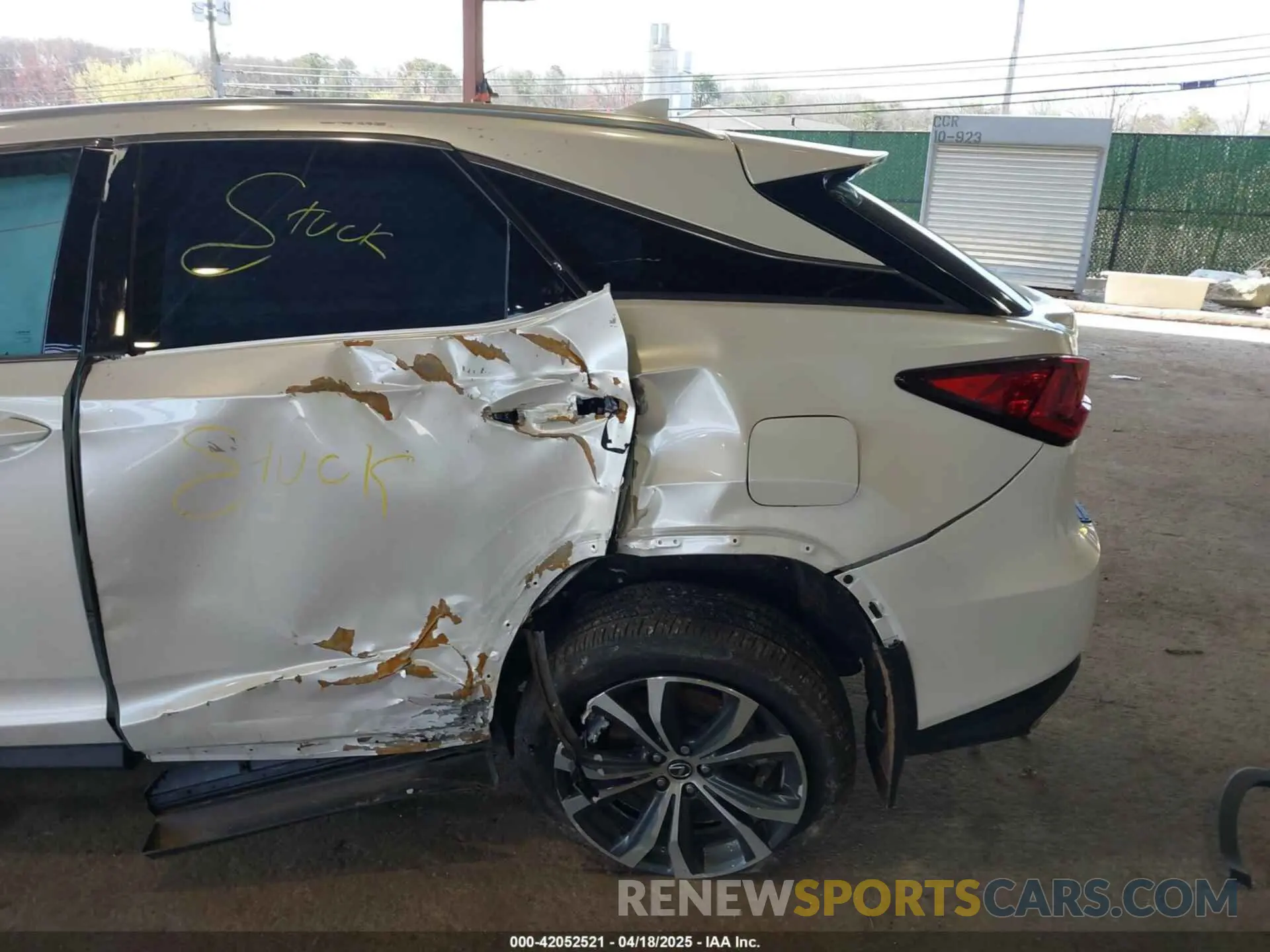 6 Photograph of a damaged car 2T2HZMDA9MC305457 LEXUS RX 350 2021