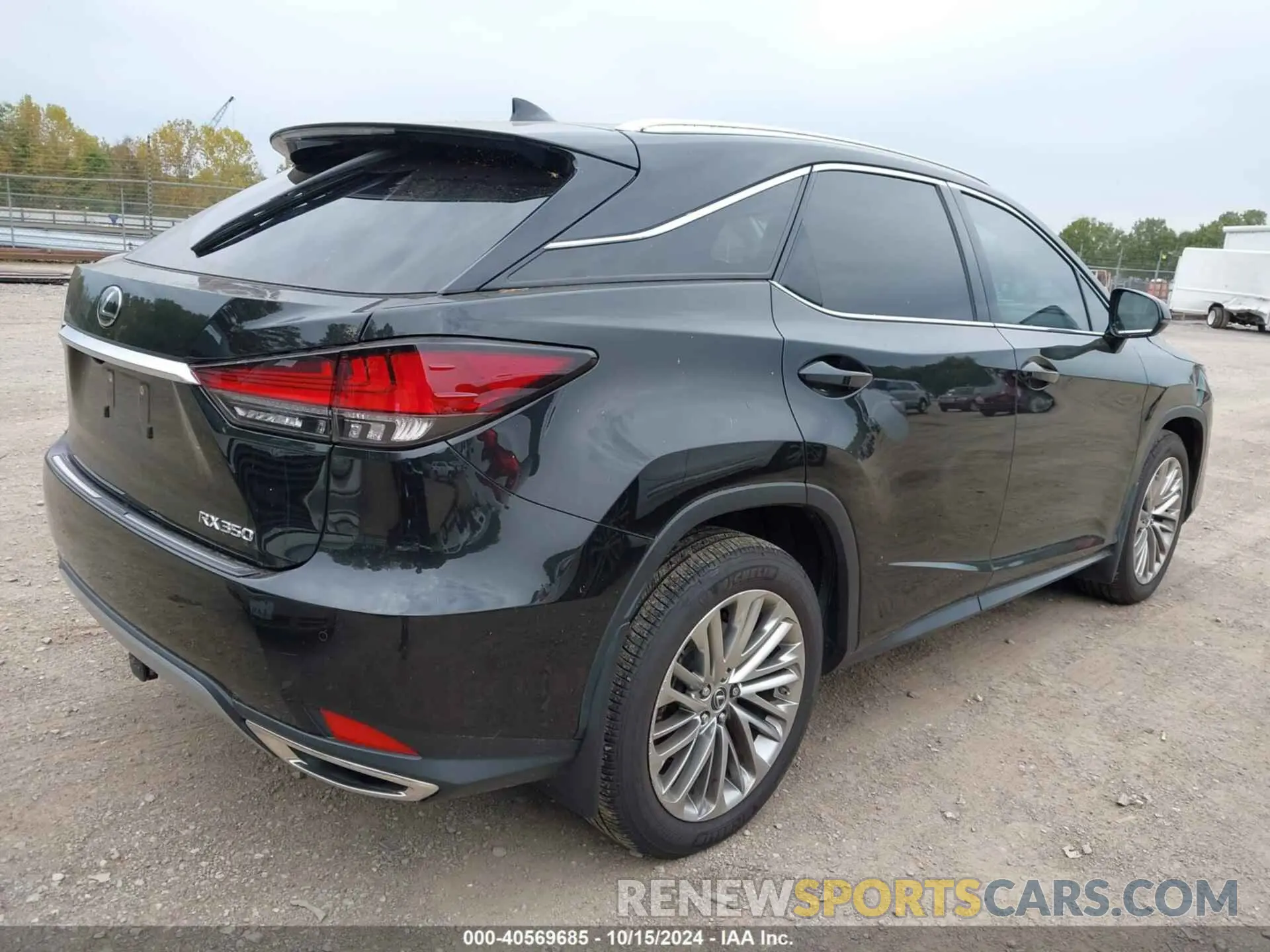 4 Photograph of a damaged car 2T2JZMDA6MC268952 LEXUS RX 350 2021