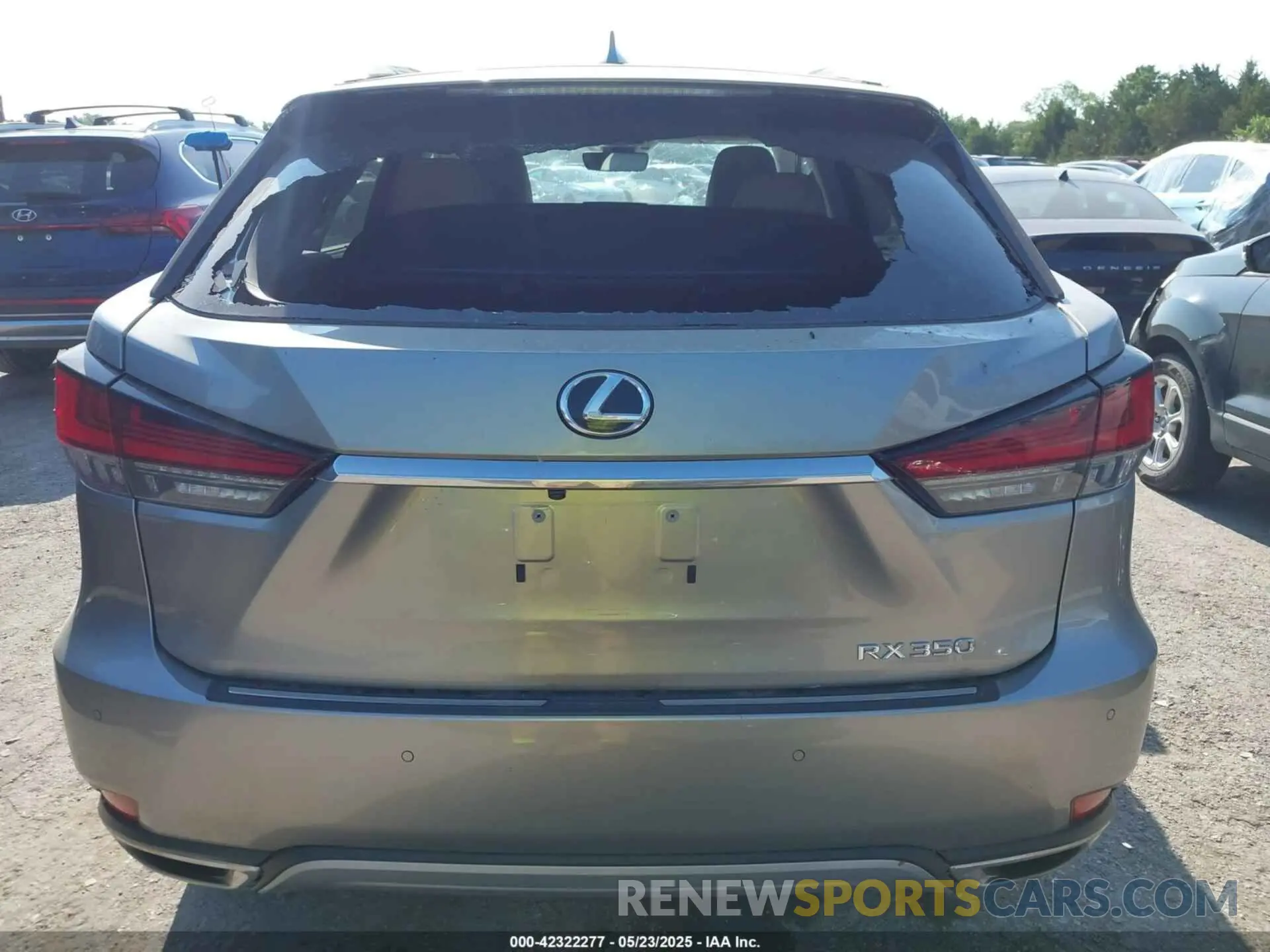 16 Photograph of a damaged car 2T2JZMDA7MC276199 LEXUS RX 350 2021