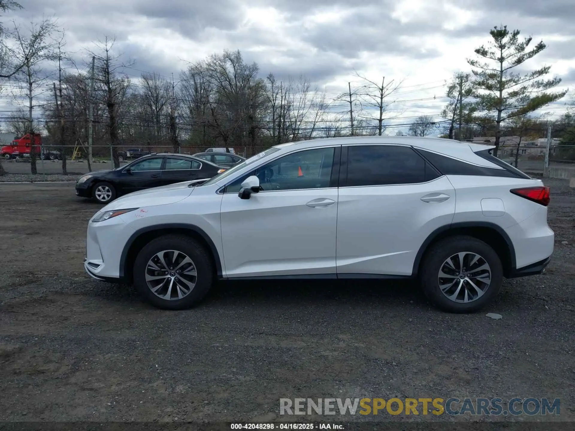 14 Photograph of a damaged car JTJHZMDA7M2051246 LEXUS RX 350 2021