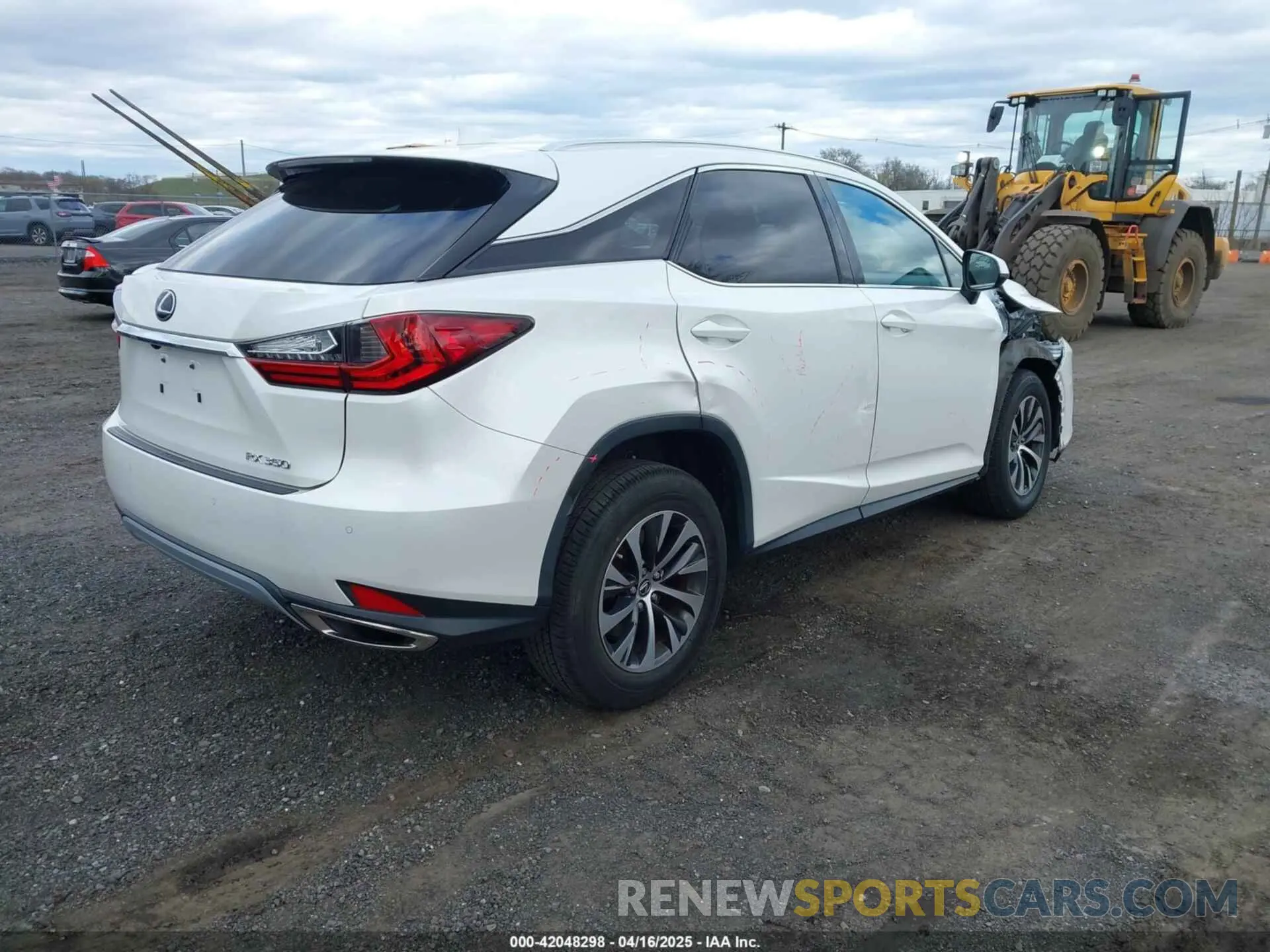 4 Photograph of a damaged car JTJHZMDA7M2051246 LEXUS RX 350 2021