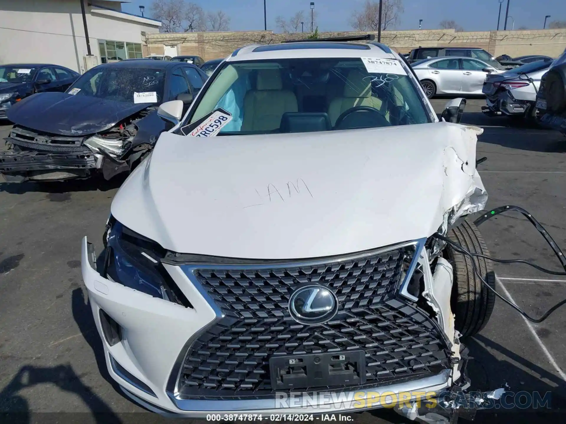 10 Photograph of a damaged car 2T2HZMAA1NC232560 LEXUS RX 350 2022