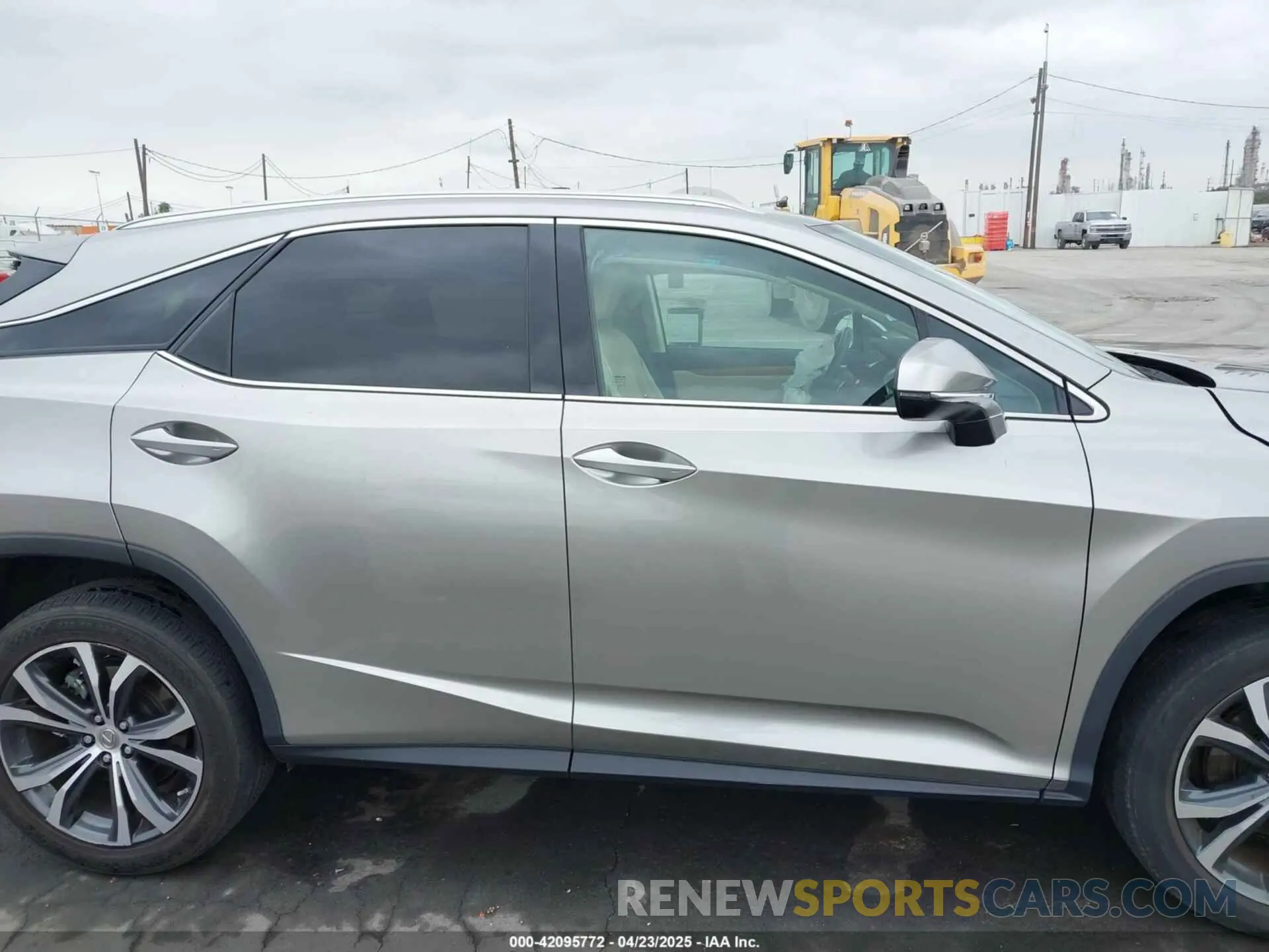 13 Photograph of a damaged car 2T2HZMAA1NC241789 LEXUS RX 350 2022
