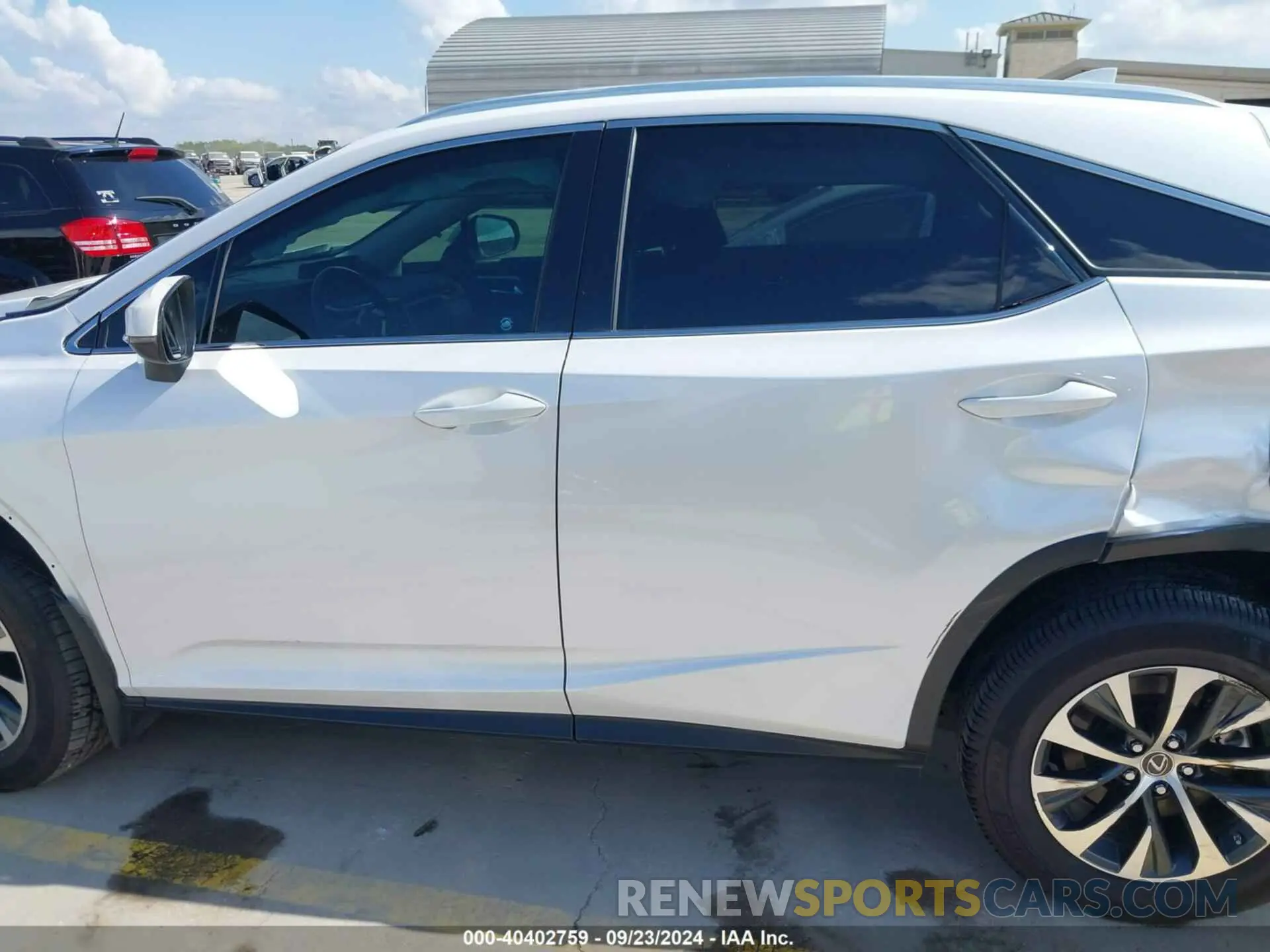 15 Photograph of a damaged car 2T2HZMAA2NC237881 LEXUS RX 350 2022