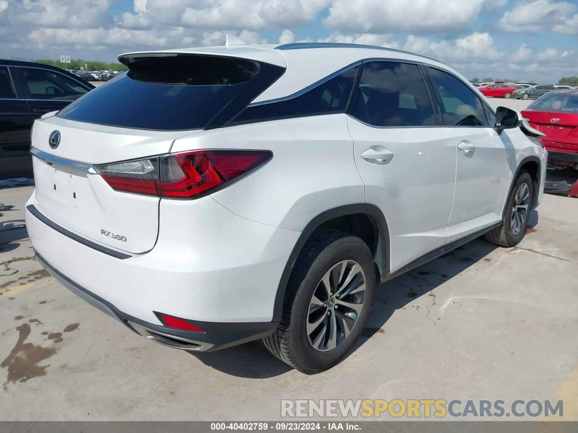 4 Photograph of a damaged car 2T2HZMAA2NC237881 LEXUS RX 350 2022