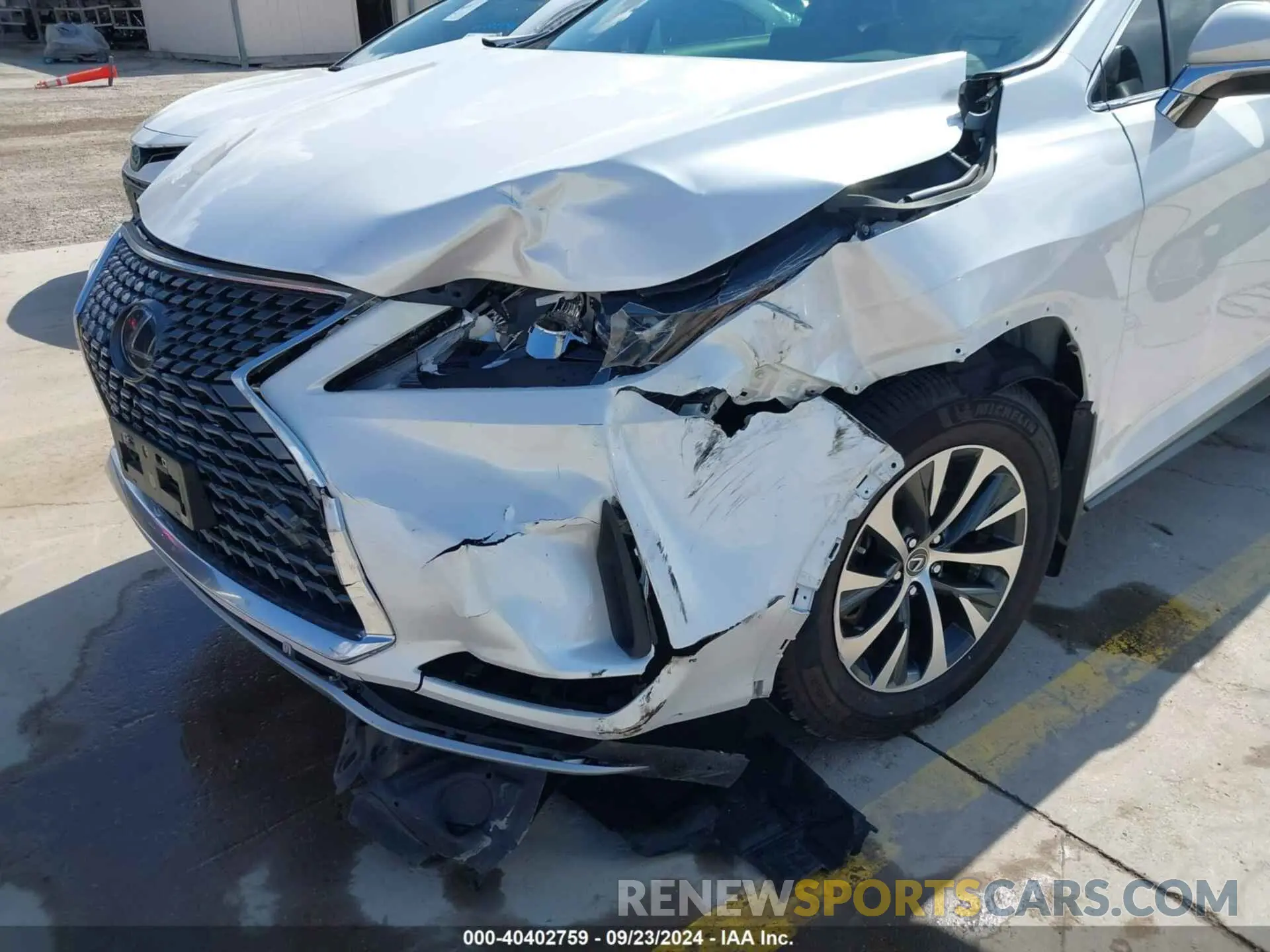 6 Photograph of a damaged car 2T2HZMAA2NC237881 LEXUS RX 350 2022