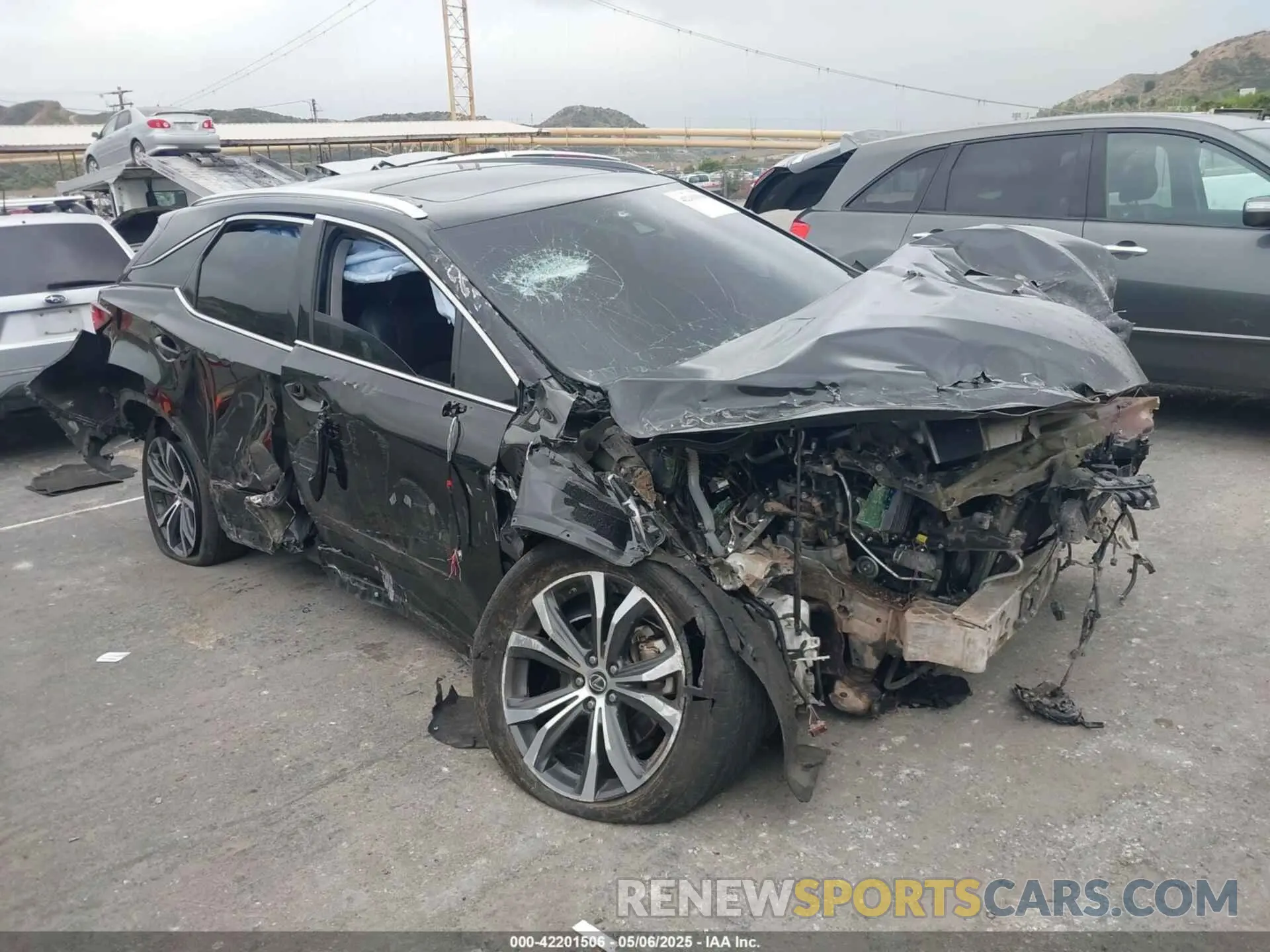 1 Photograph of a damaged car 2T2HZMAA3NC255337 LEXUS RX 350 2022