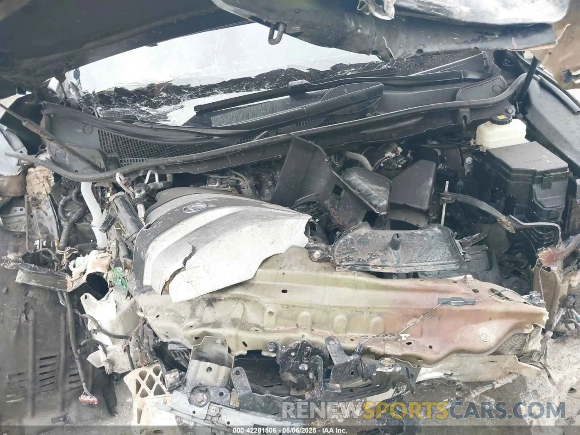 10 Photograph of a damaged car 2T2HZMAA3NC255337 LEXUS RX 350 2022