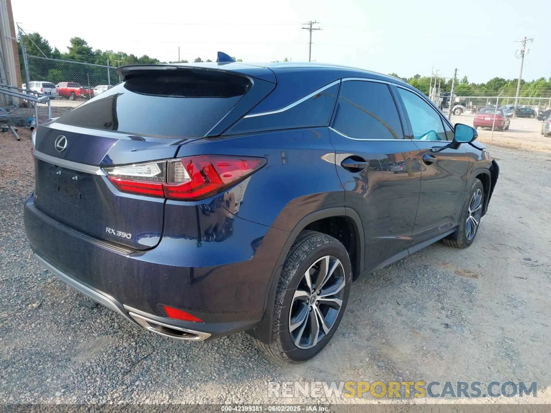 4 Photograph of a damaged car 2T2HZMAA5NC232352 LEXUS RX 350 2022