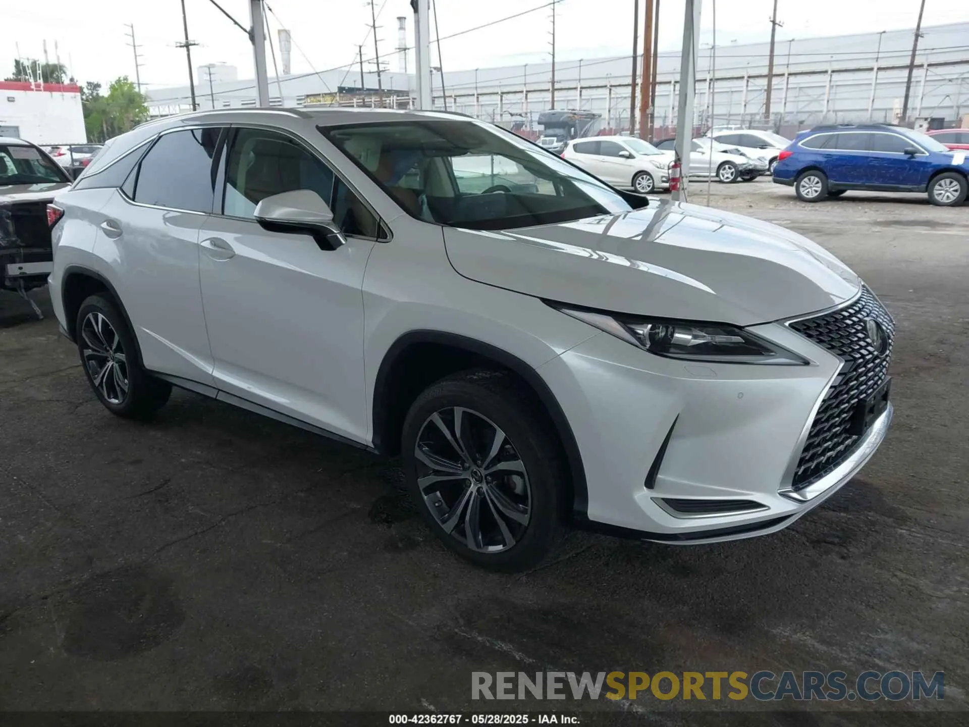 1 Photograph of a damaged car 2T2HZMAA6NC246275 LEXUS RX 350 2022