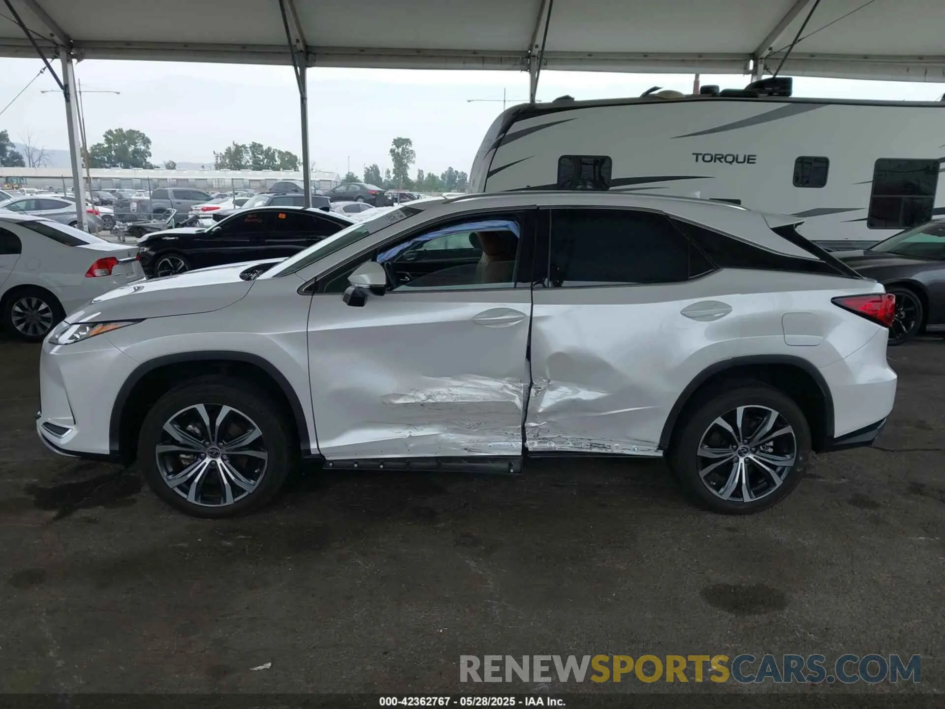 14 Photograph of a damaged car 2T2HZMAA6NC246275 LEXUS RX 350 2022