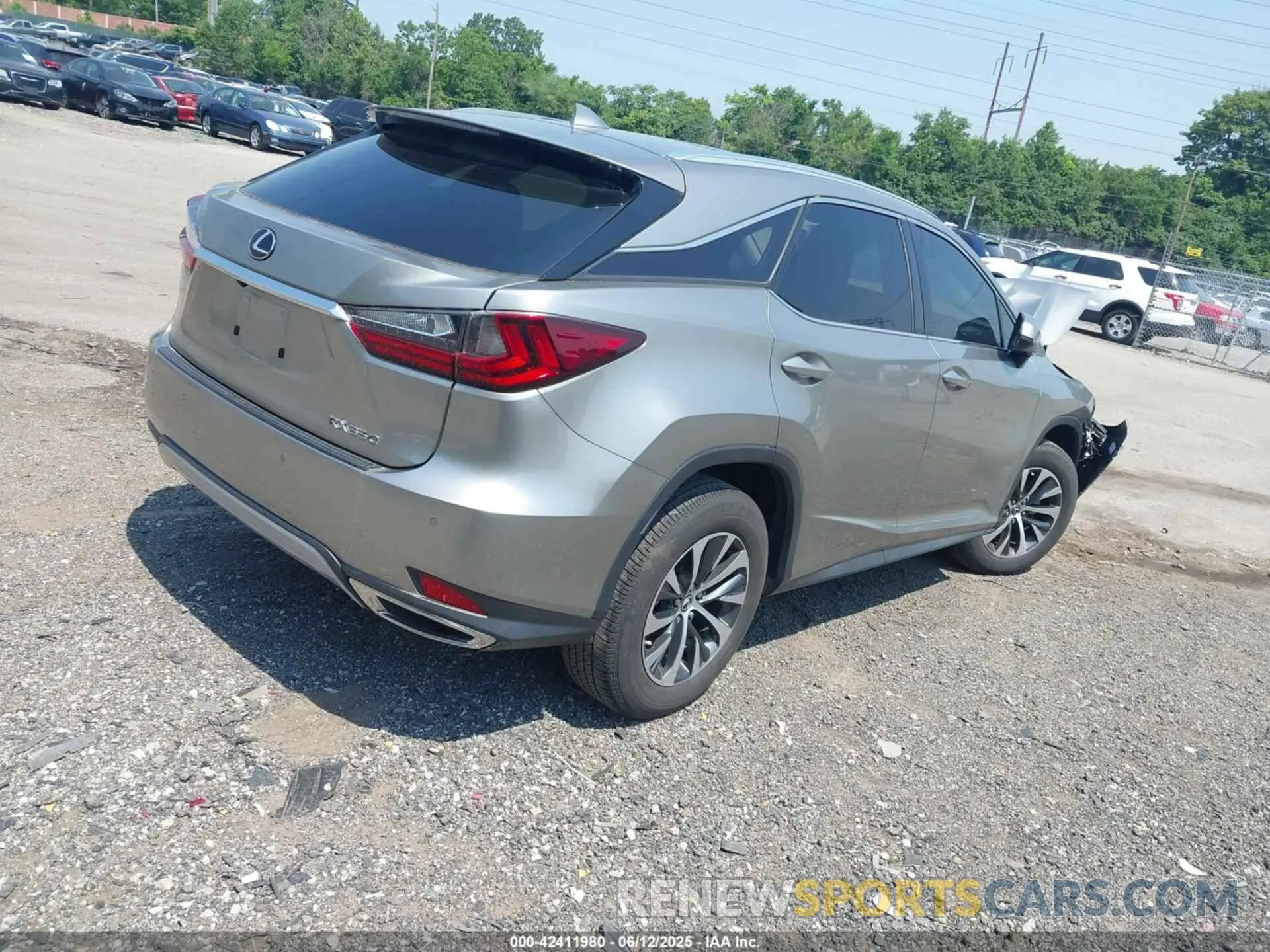 4 Photograph of a damaged car 2T2HZMDA5NC333130 LEXUS RX 350 2022