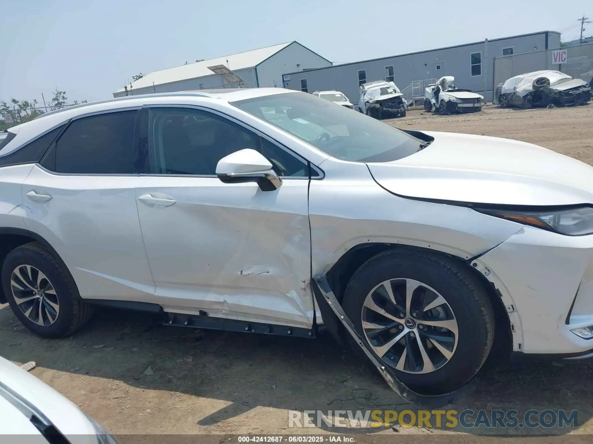 13 Photograph of a damaged car 2T2HZMDA5NC352244 LEXUS RX 350 2022