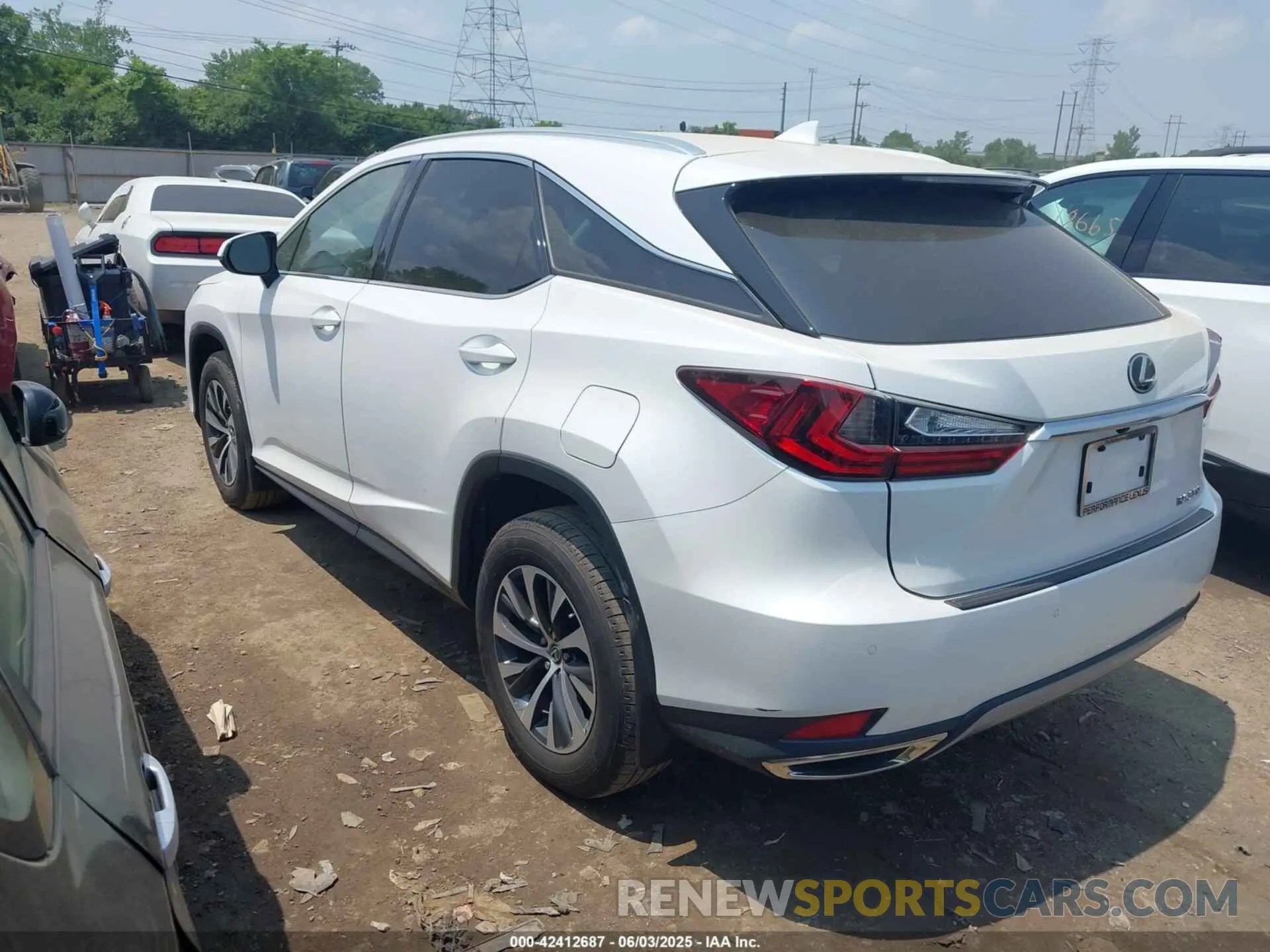 3 Photograph of a damaged car 2T2HZMDA5NC352244 LEXUS RX 350 2022