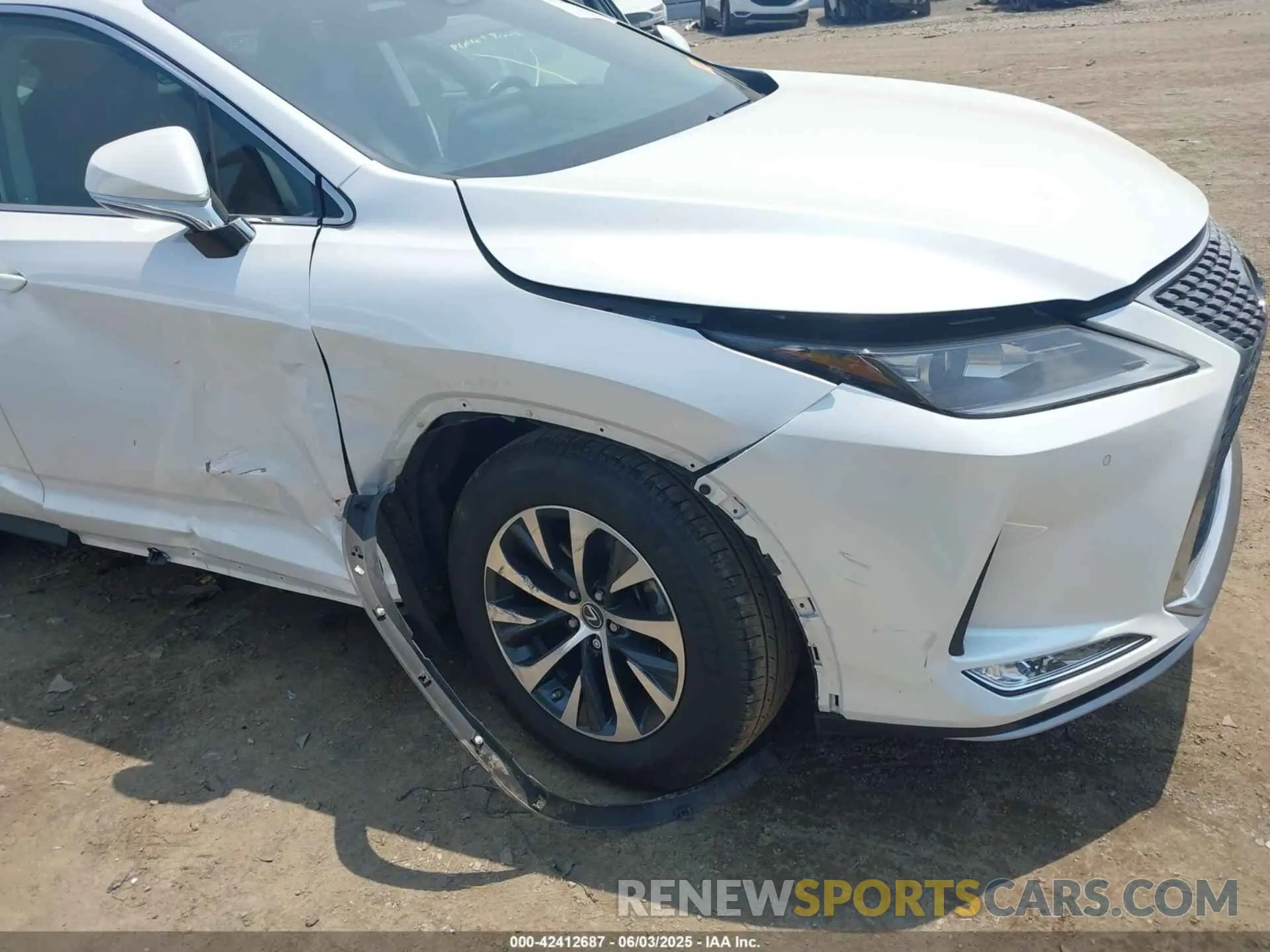 6 Photograph of a damaged car 2T2HZMDA5NC352244 LEXUS RX 350 2022