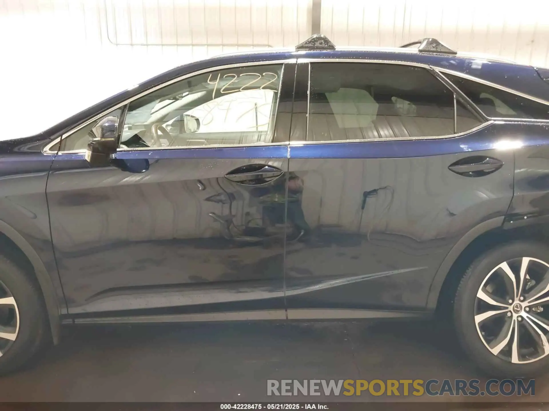 14 Photograph of a damaged car 2T2HZMDA8NC358264 LEXUS RX 350 2022