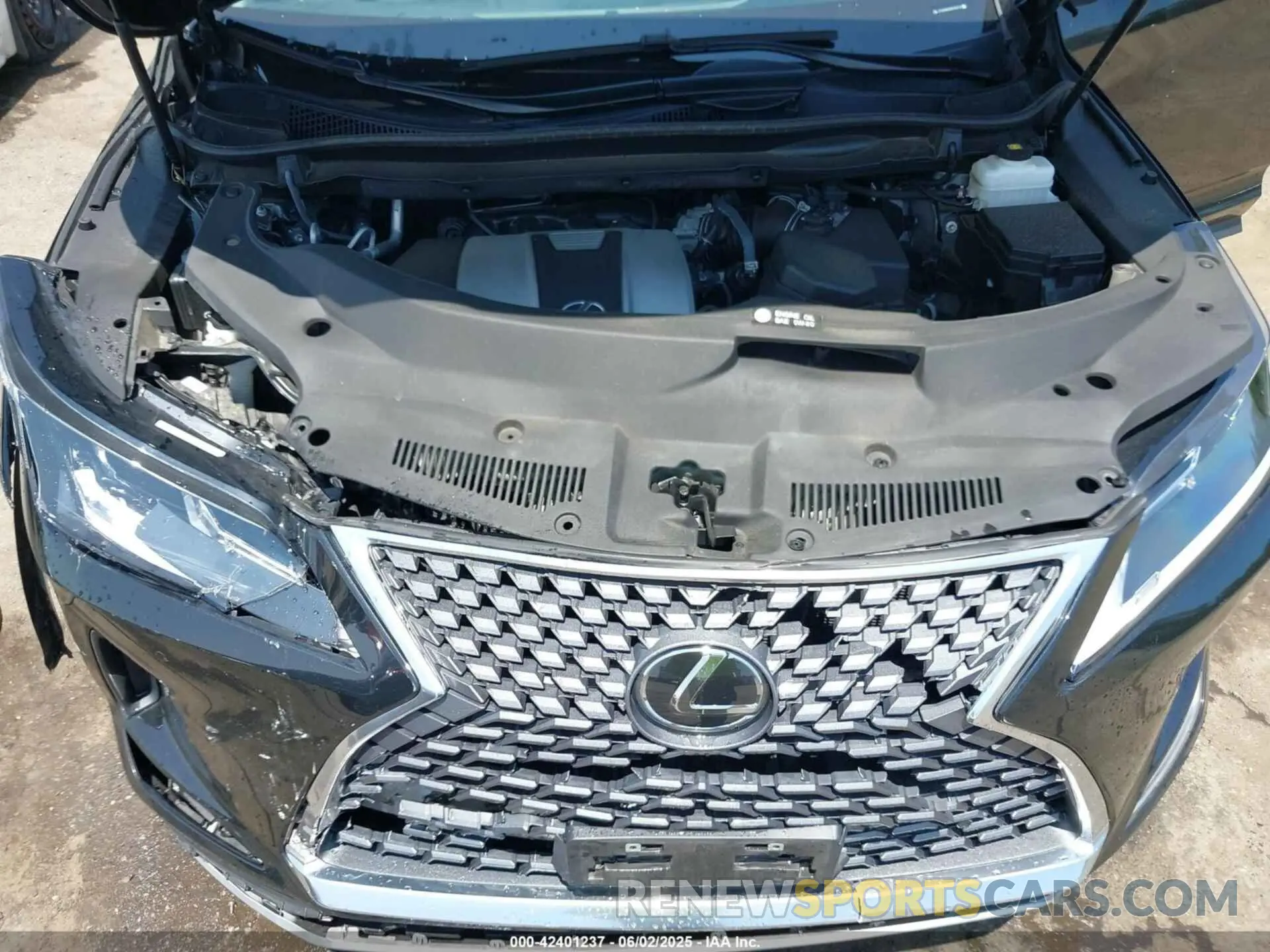 10 Photograph of a damaged car 2T2HZMDA9NC323734 LEXUS RX 350 2022