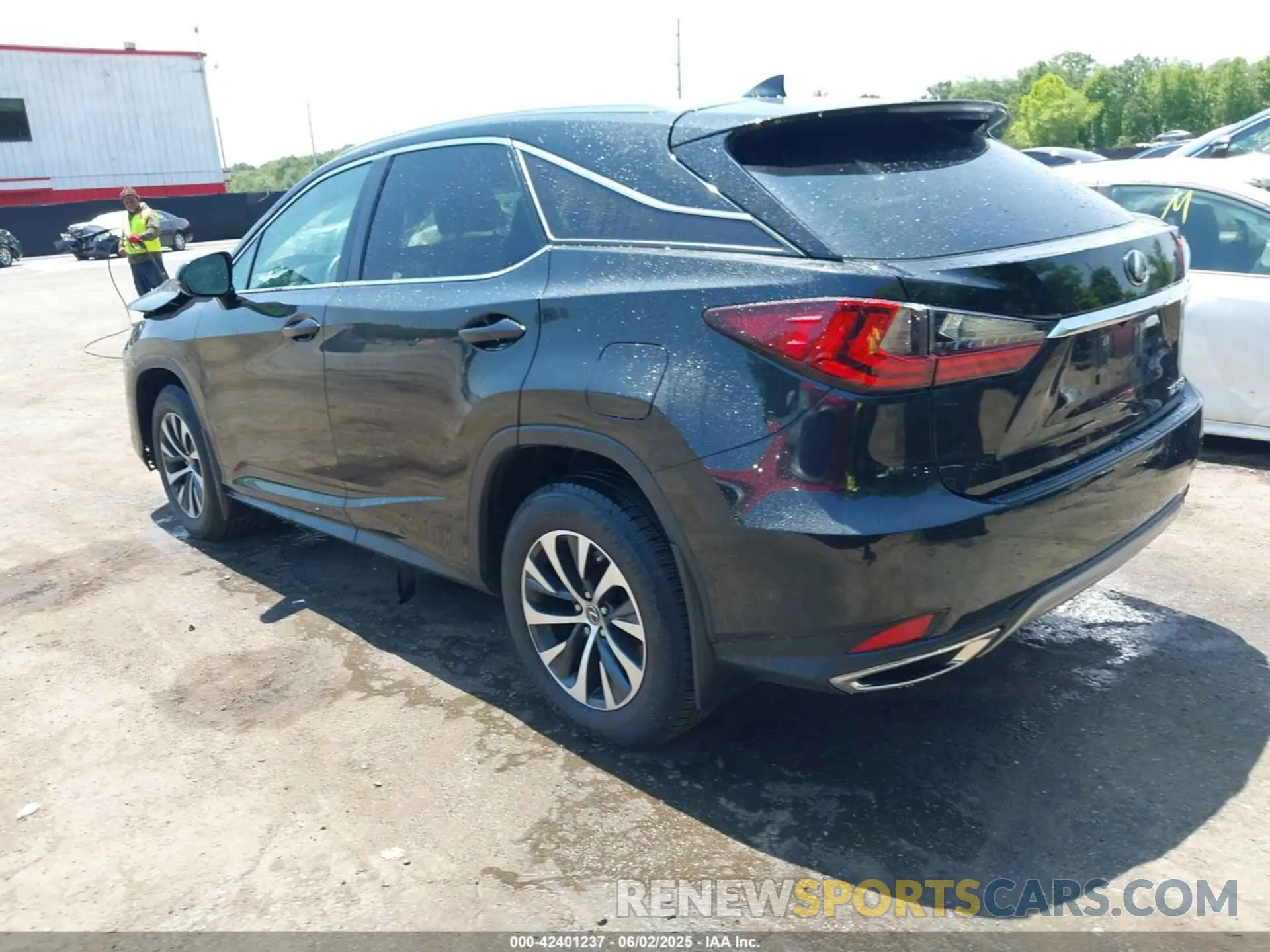 3 Photograph of a damaged car 2T2HZMDA9NC323734 LEXUS RX 350 2022