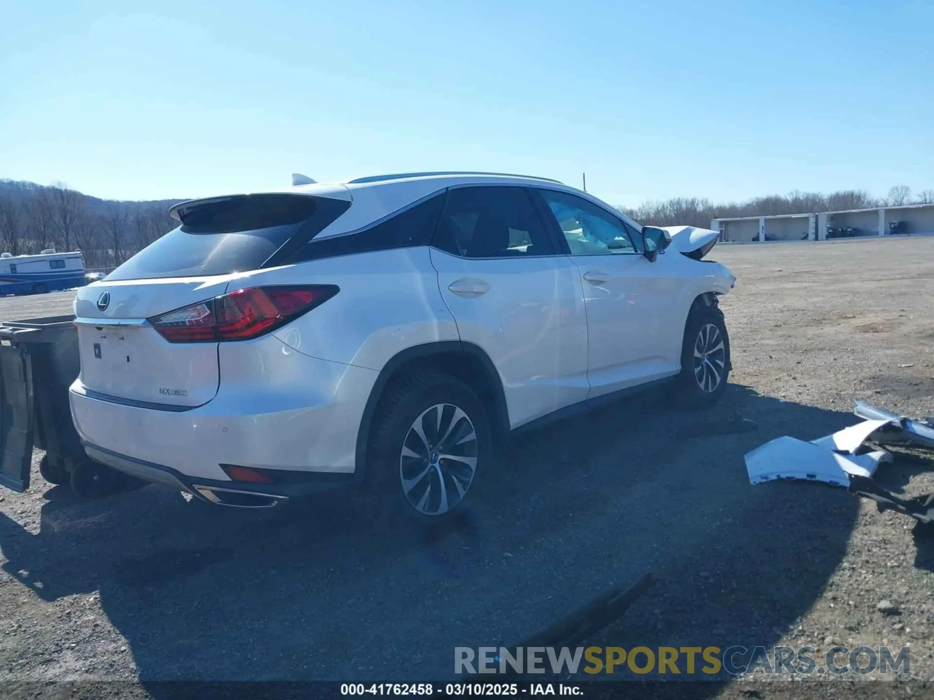 4 Photograph of a damaged car 2T2HZMDAXNC313410 LEXUS RX 350 2022