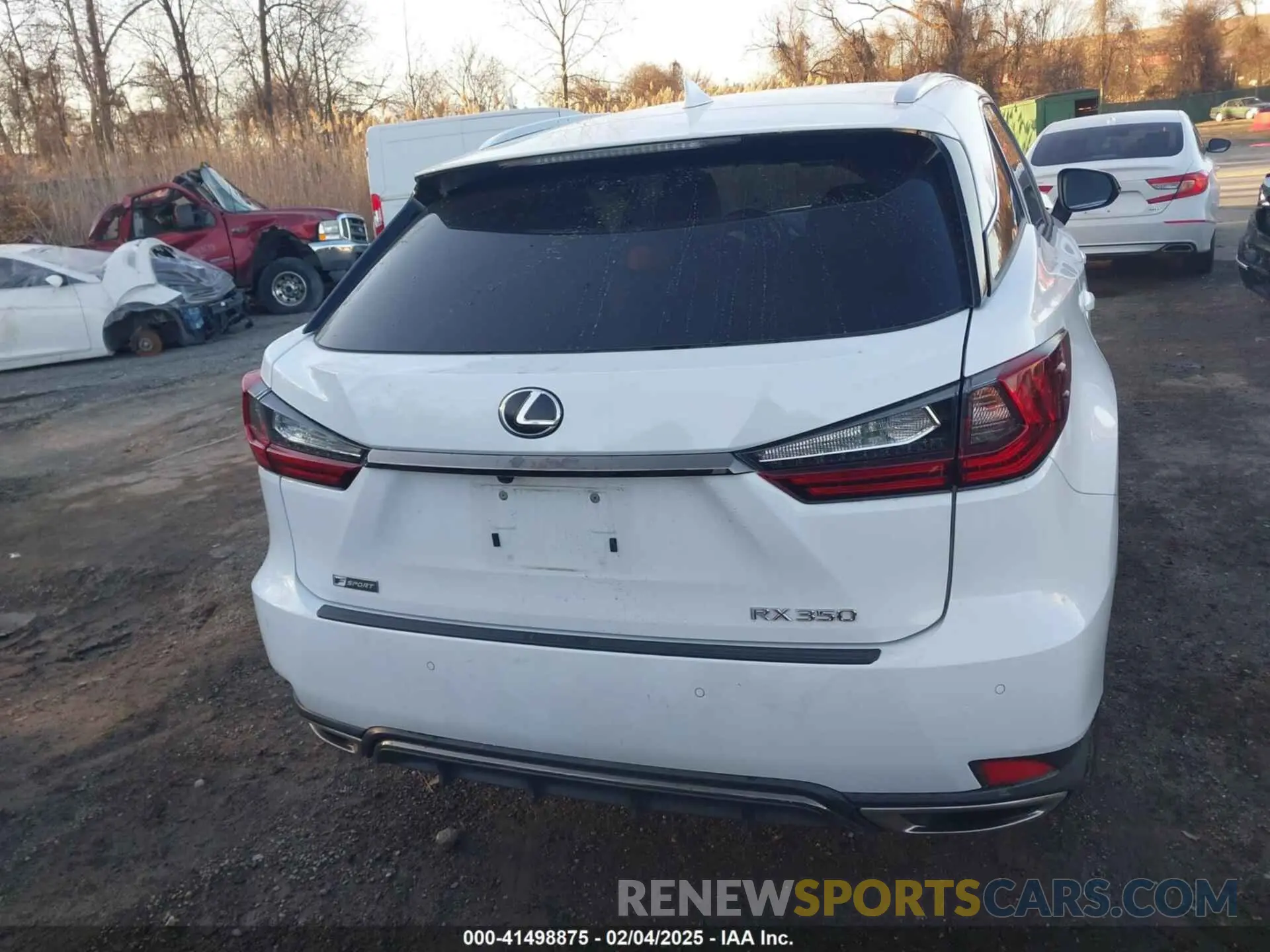 17 Photograph of a damaged car 2T2SZMDA2NC309843 LEXUS RX 350 2022