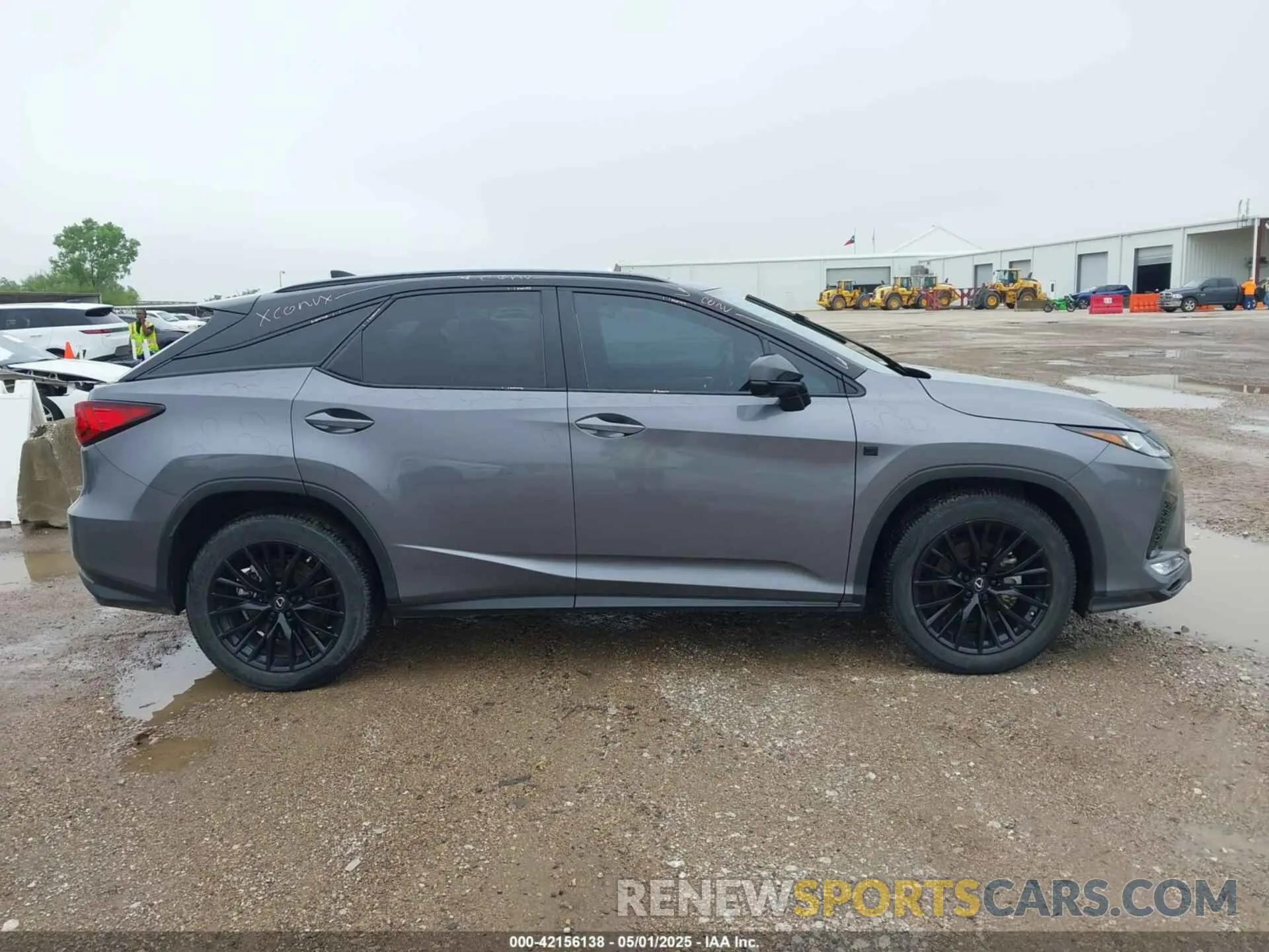 13 Photograph of a damaged car 2T2YZMDA8NC339715 LEXUS RX 350 2022