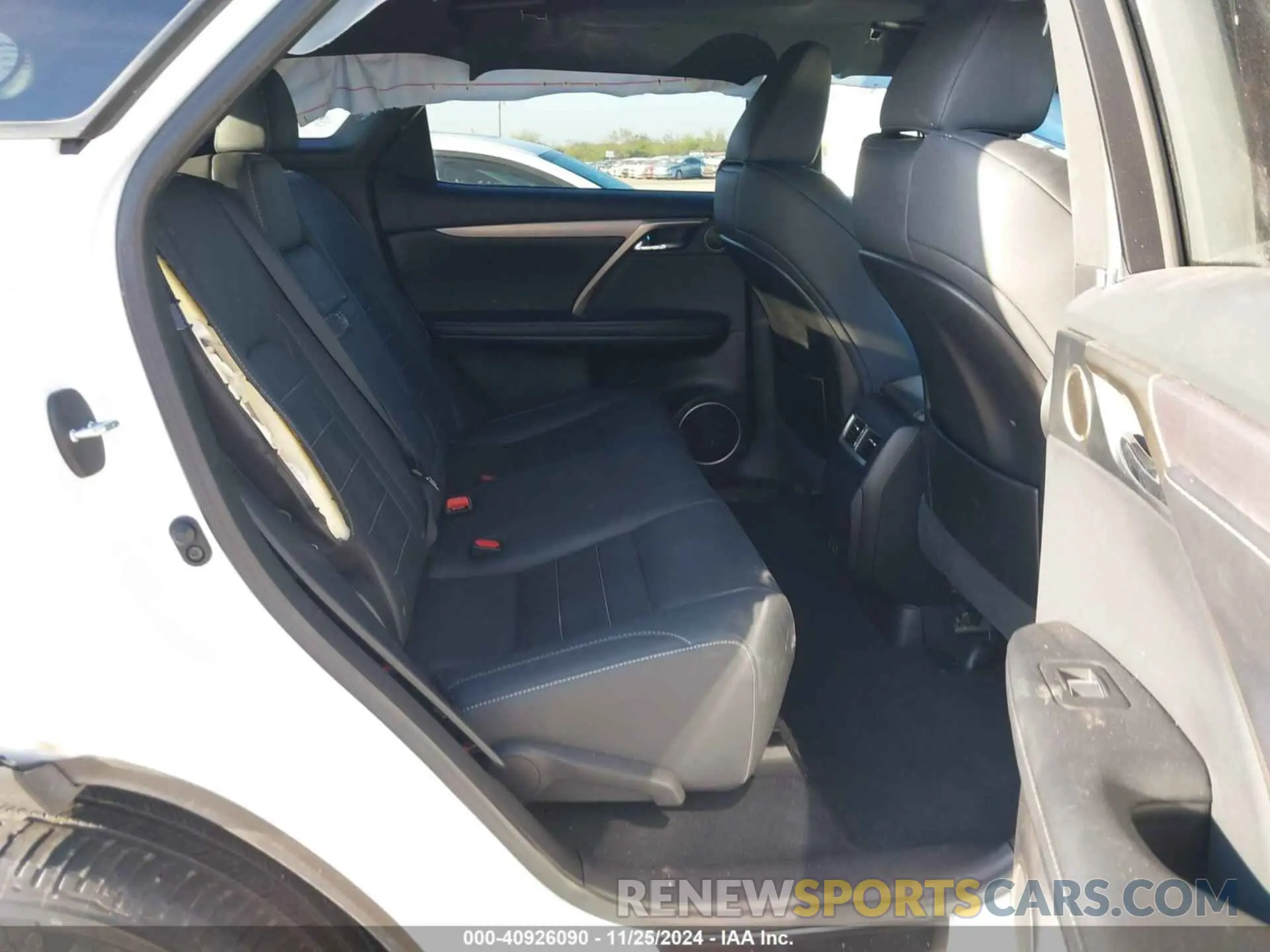 8 Photograph of a damaged car 2T2YZMDAXNC361022 LEXUS RX 350 2022